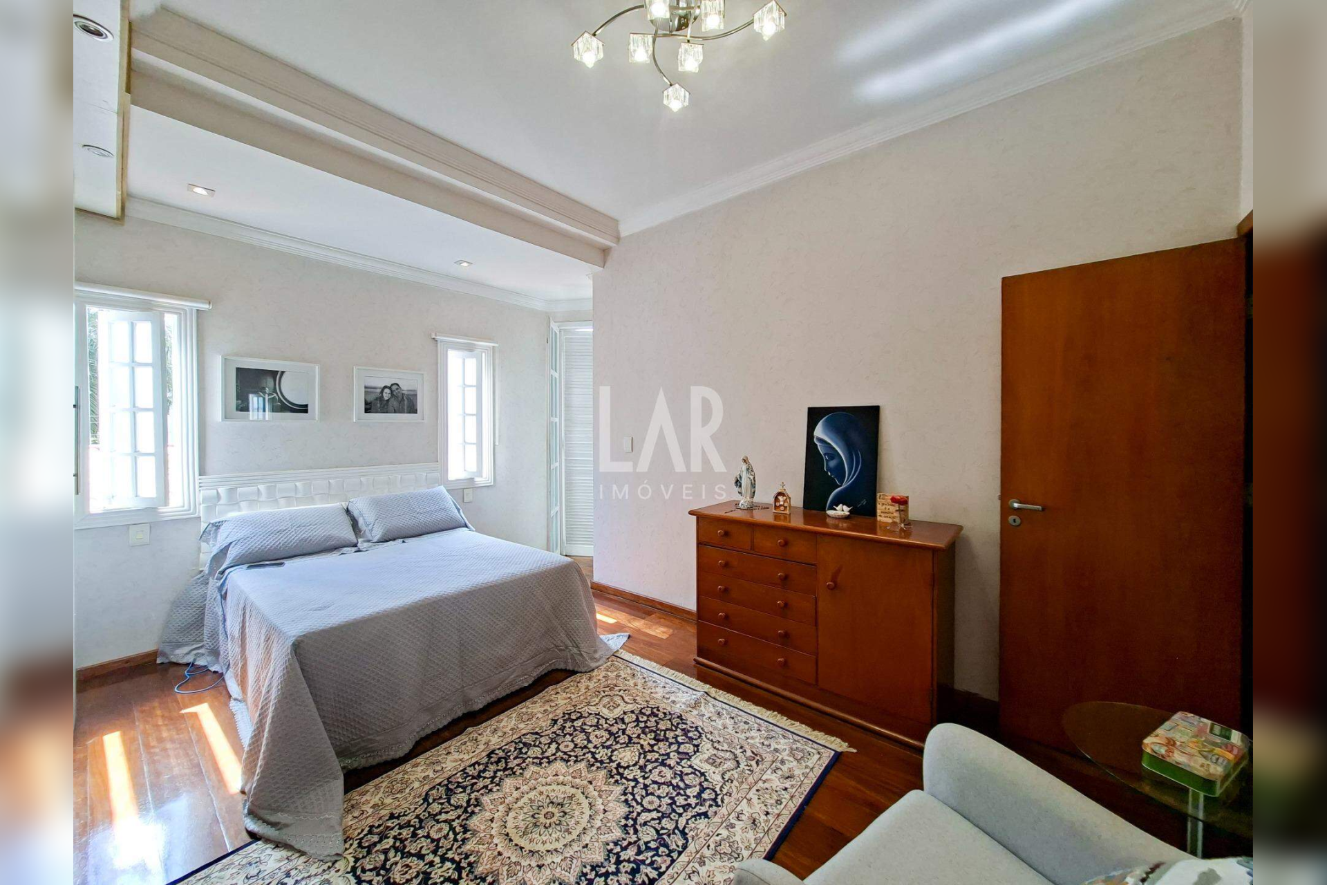 Casa de 5 quartos à venda, Cachoeirinha, Belo Horizonte - MG