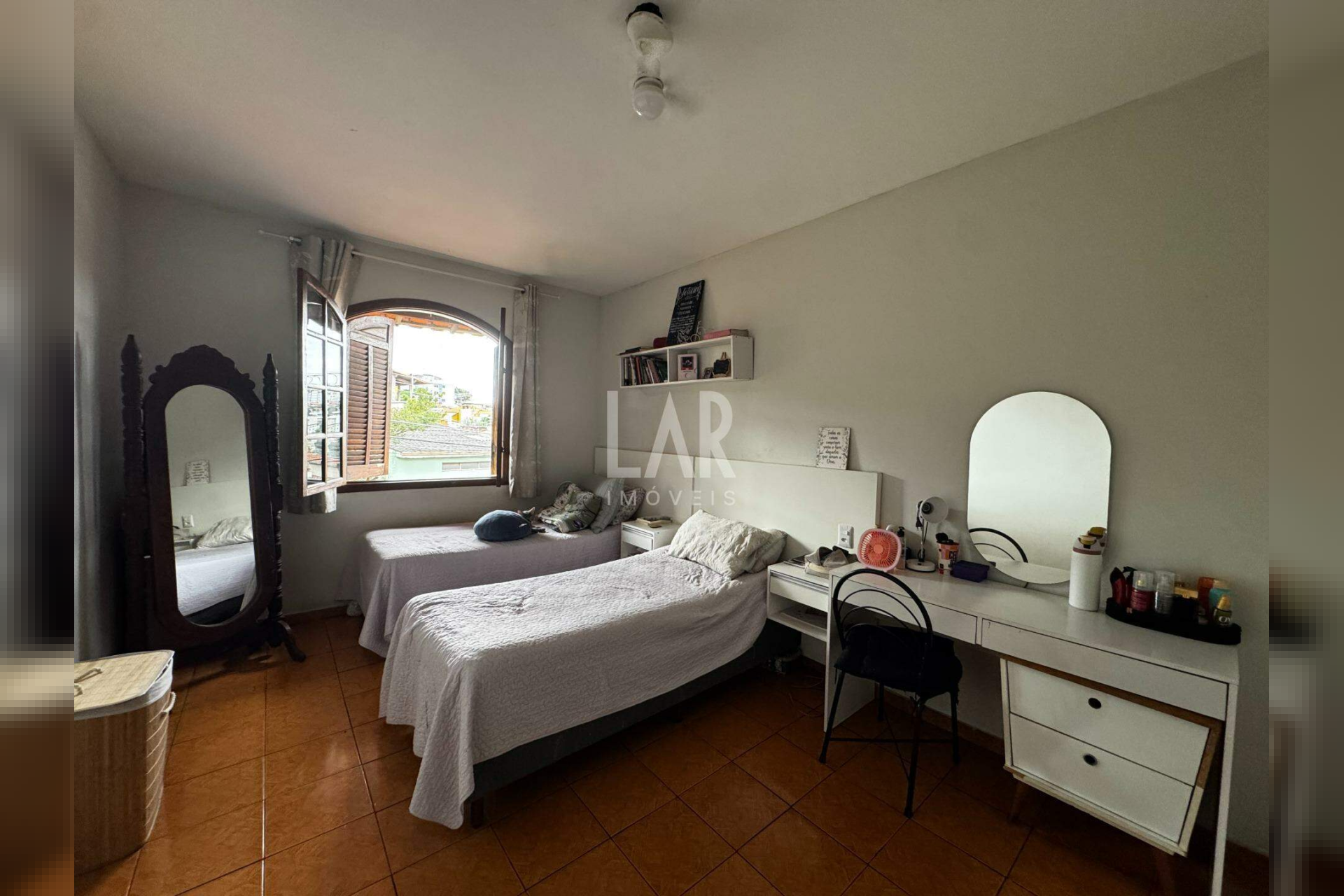 Casa de 5 quartos à venda, Jardim América, Belo Horizonte - MG