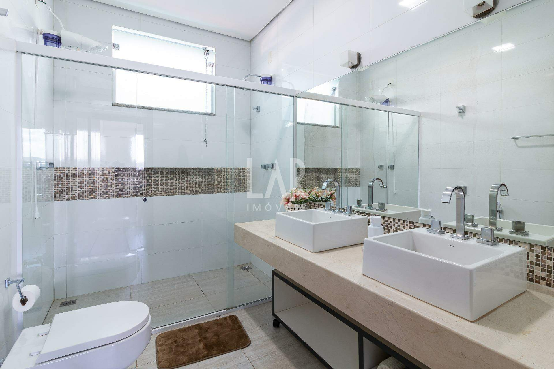 Casa em Condomínio de 4 quartos à venda, Le Cottage, Nova Lima - MG
