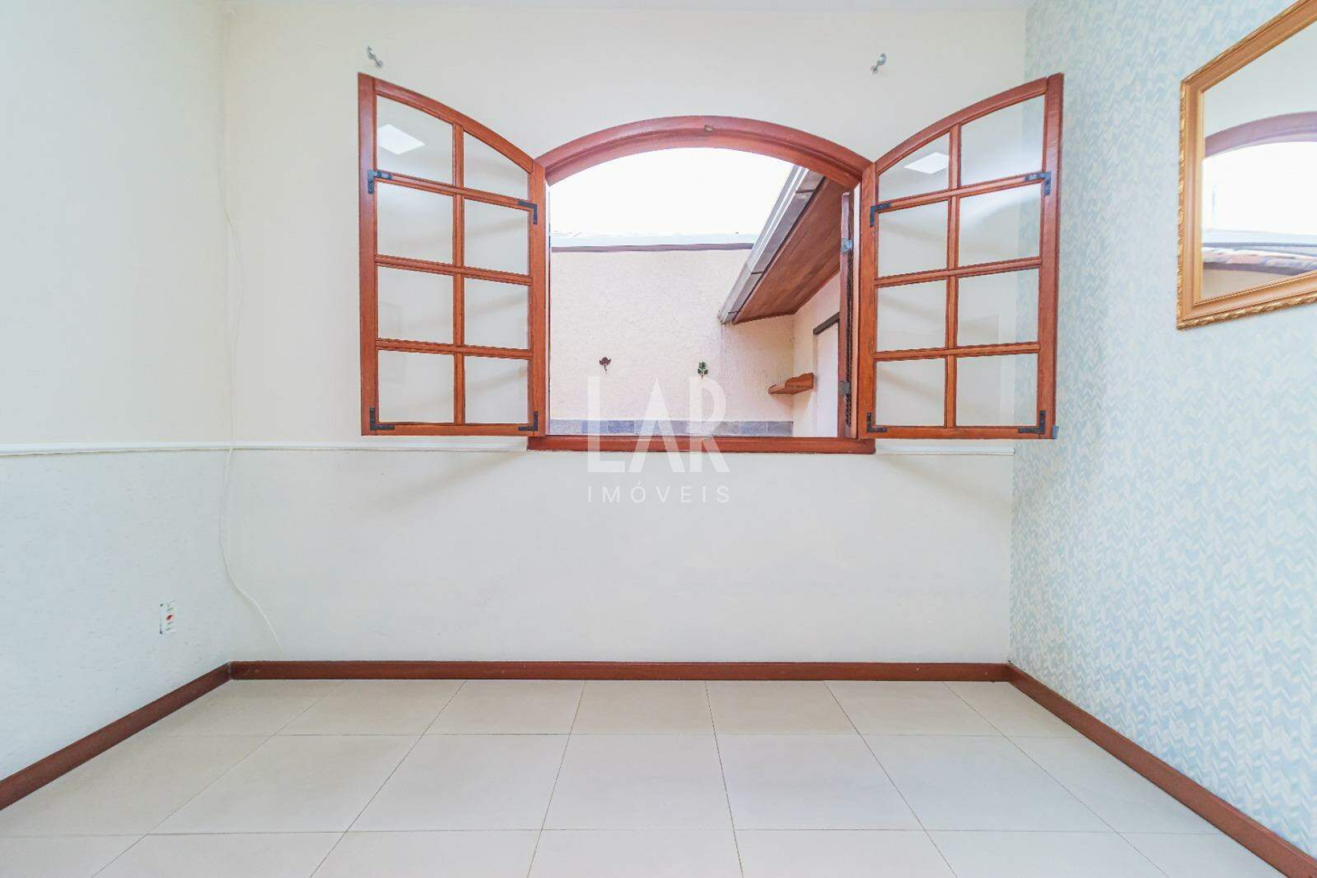 Casa de 3 quartos para alugar, Itapoã, Belo Horizonte - MG