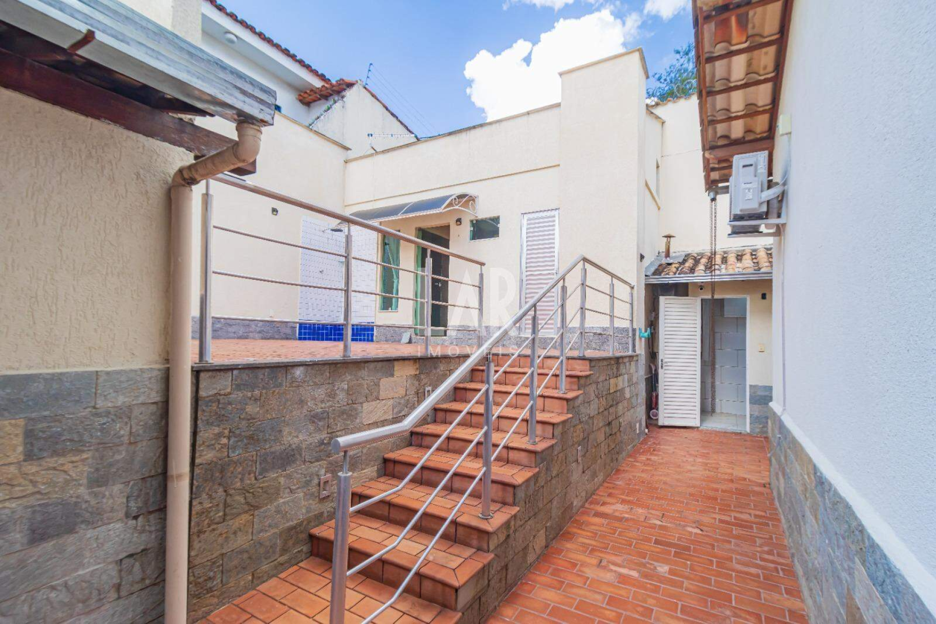 Casa de 3 quartos para alugar, Itapoã, Belo Horizonte - MG