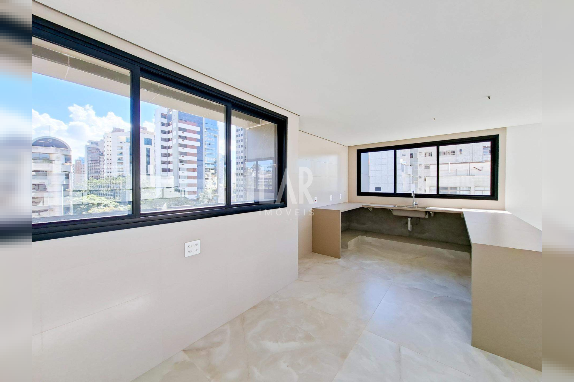 Apartamento de 4 quartos à venda, Lourdes, Belo Horizonte - MG