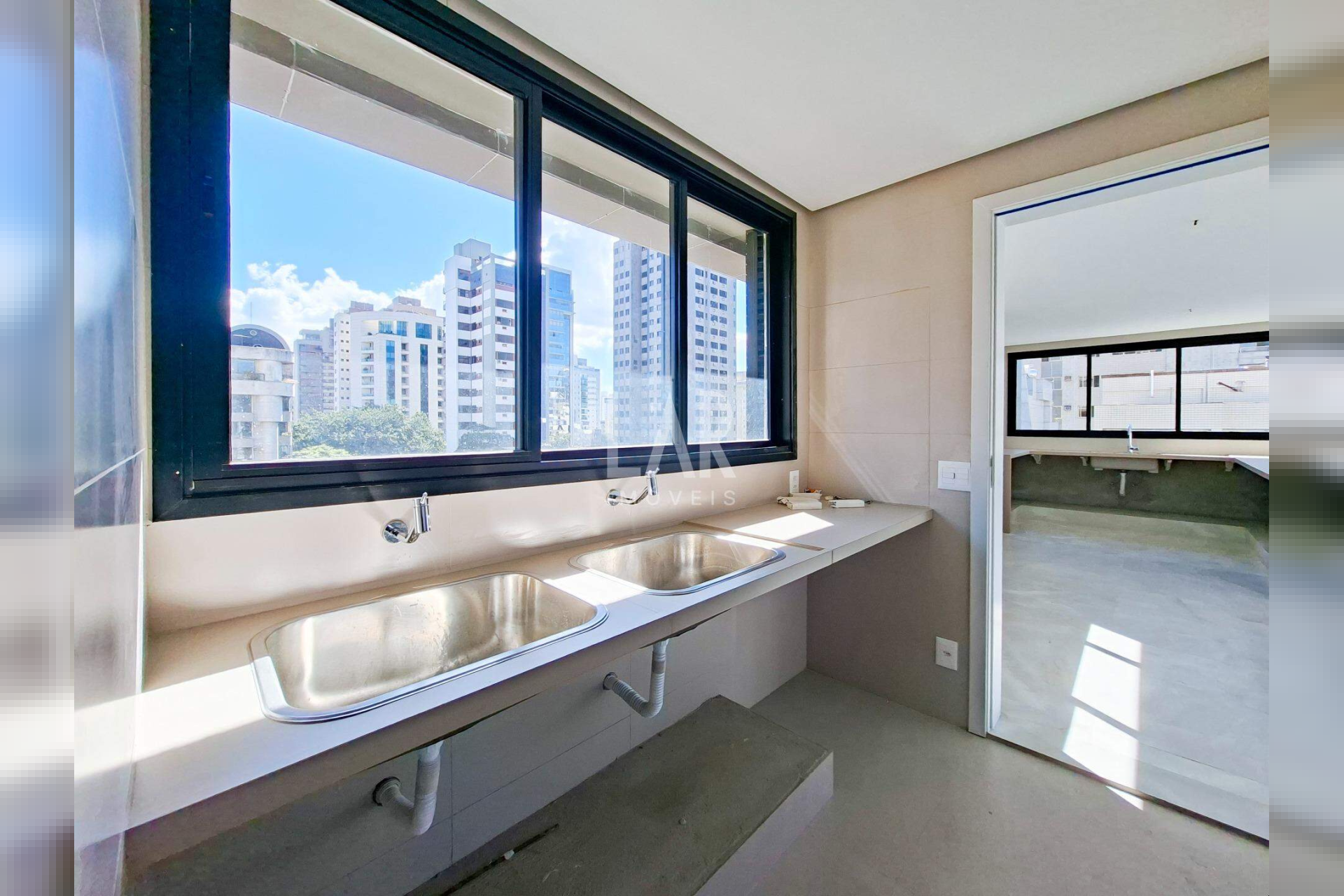 Apartamento de 4 quartos à venda, Lourdes, Belo Horizonte - MG