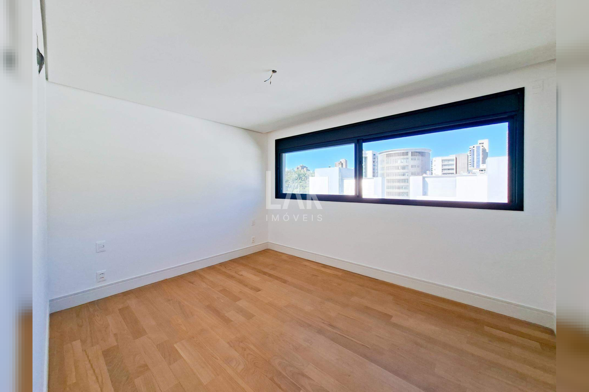 Apartamento de 4 quartos à venda, Lourdes, Belo Horizonte - MG