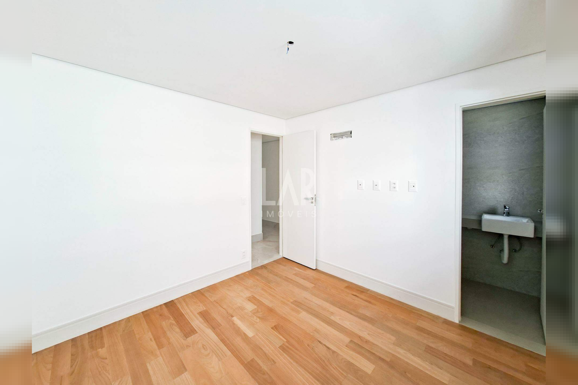 Apartamento de 4 quartos à venda, Lourdes, Belo Horizonte - MG
