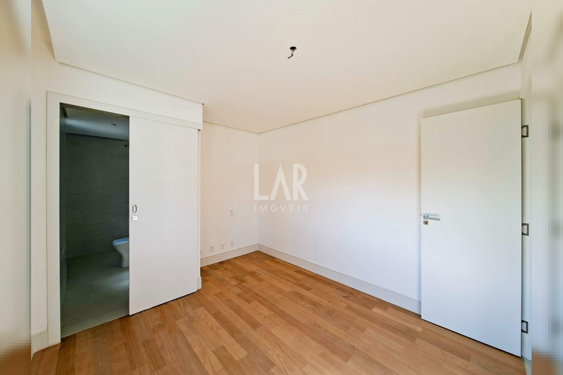 Apartamento de 4 quartos à venda, Lourdes, Belo Horizonte - MG
