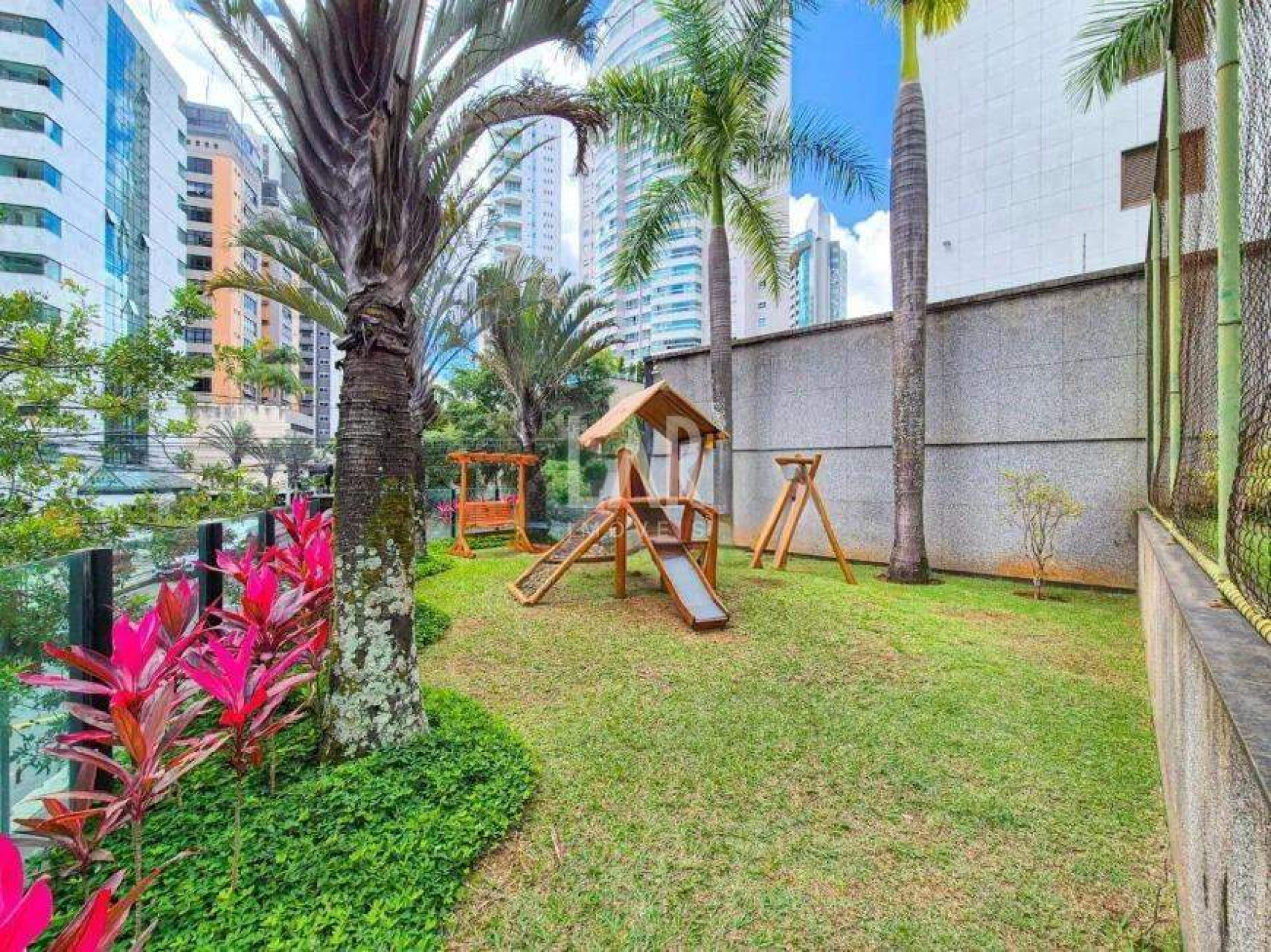 Apartamento de 4 quartos para alugar, Belvedere, Belo Horizonte - MG