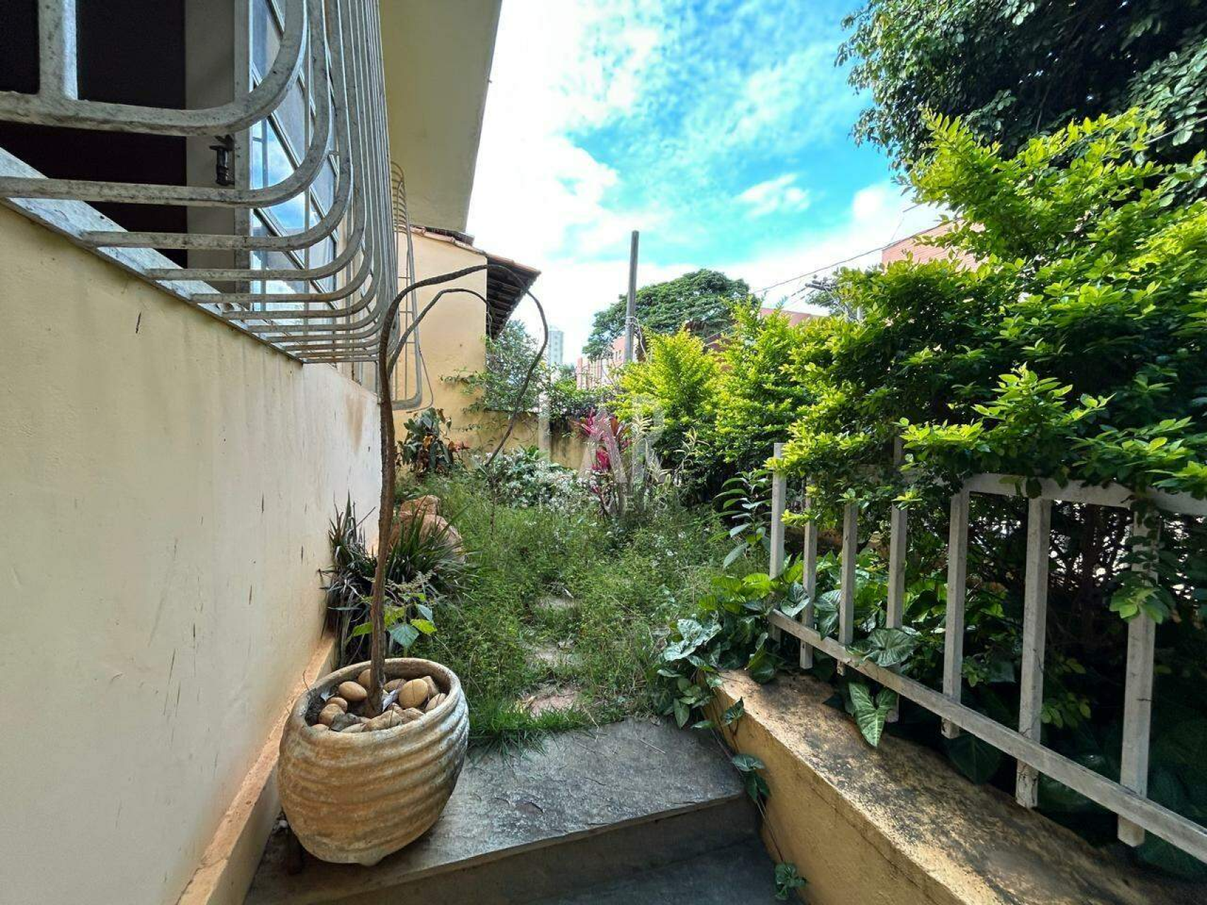 Casa de 4 quartos à venda, Sion, Belo Horizonte - MG
