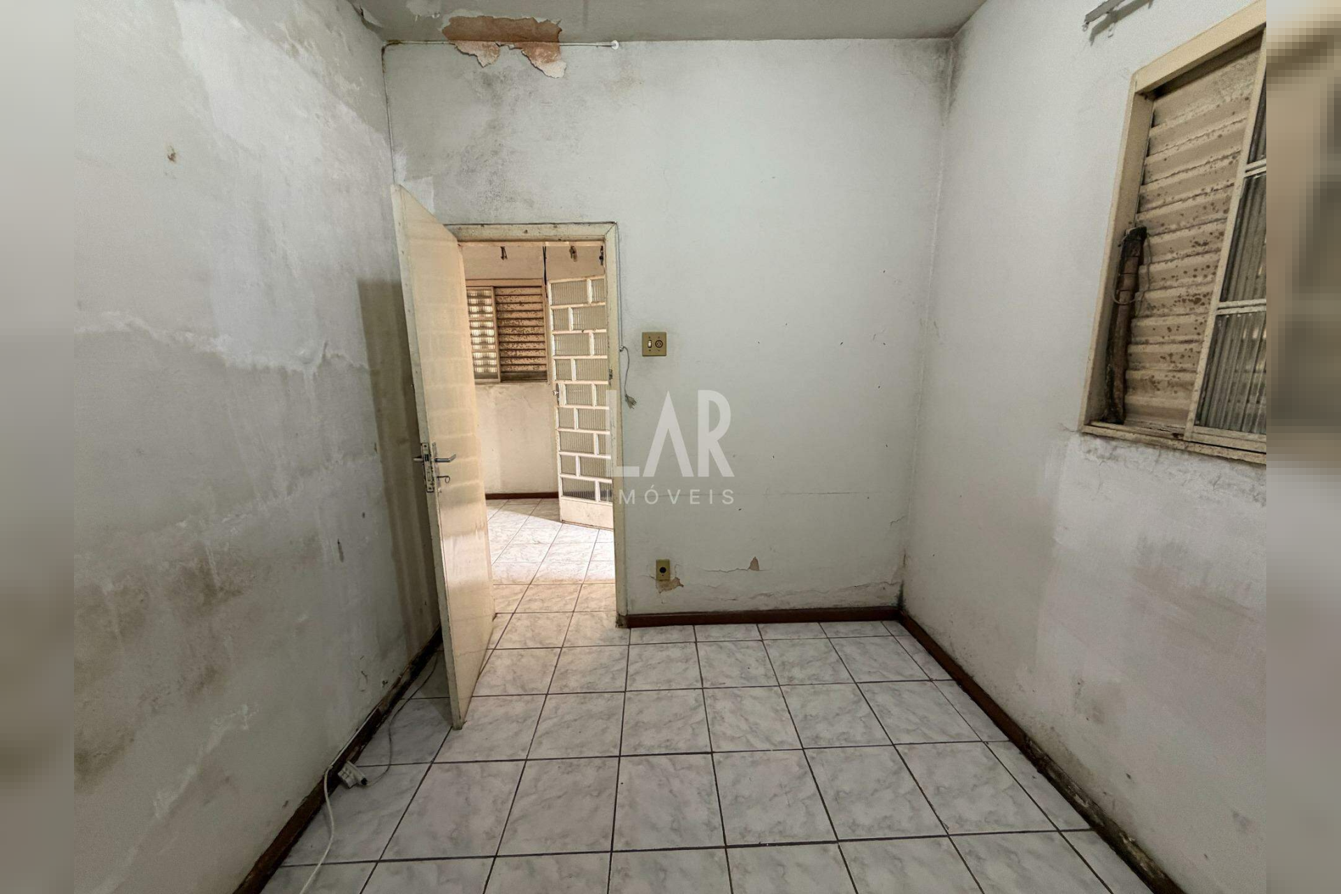 Casa de 4 quartos à venda, Coração Eucarístico, Belo Horizonte - MG