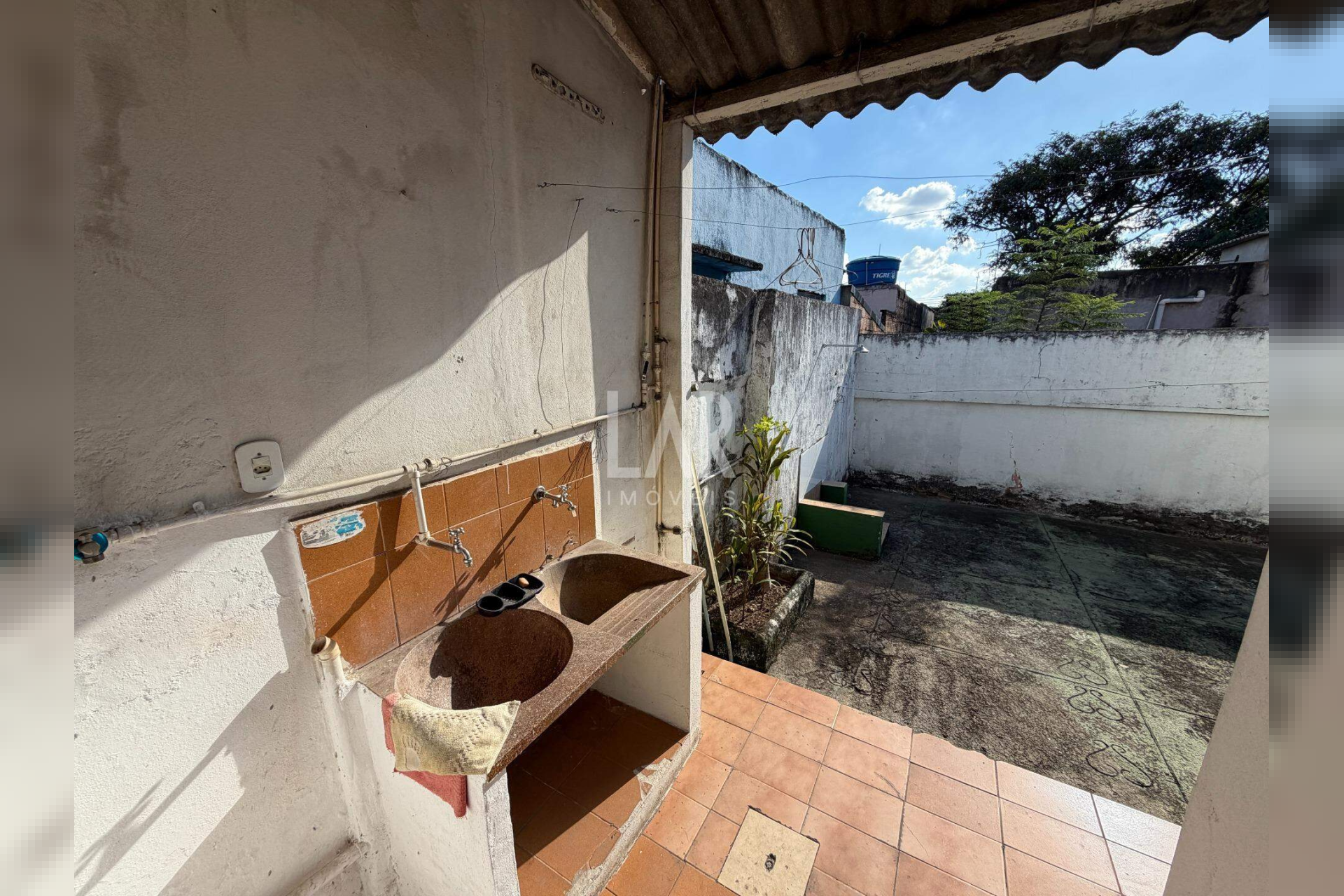 Casa de 4 quartos à venda, Coração Eucarístico, Belo Horizonte - MG