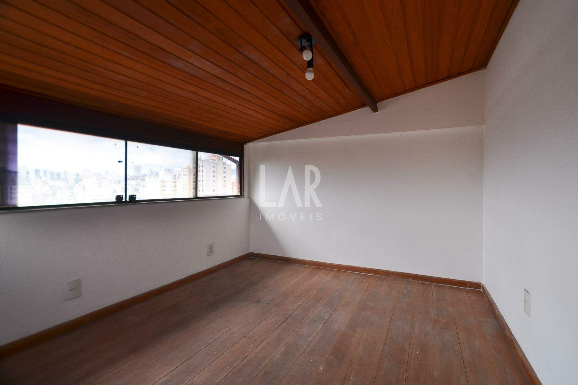 Cobertura de 4 quartos à venda, Nova Suíssa, Belo Horizonte - MG