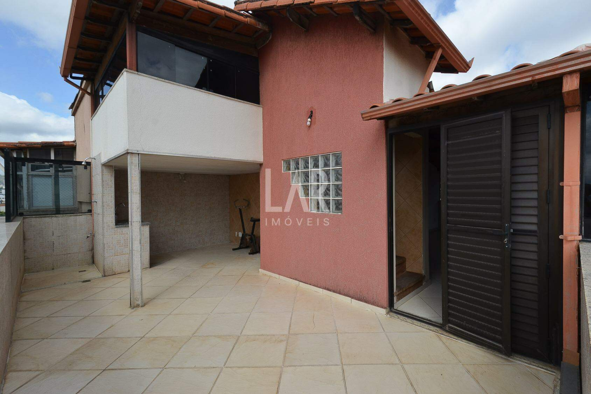 Cobertura de 4 quartos à venda, Nova Suíssa, Belo Horizonte - MG