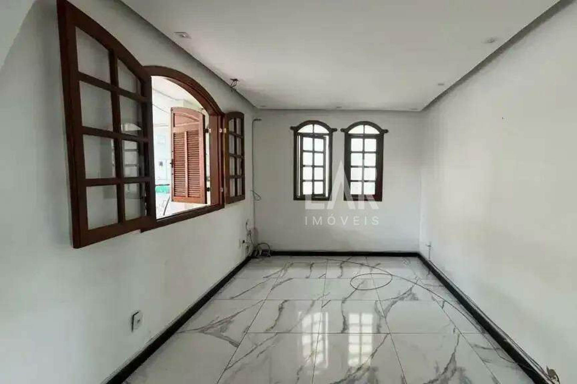 Casa de 4 quartos à venda, Alípio de Melo, Belo Horizonte - MG