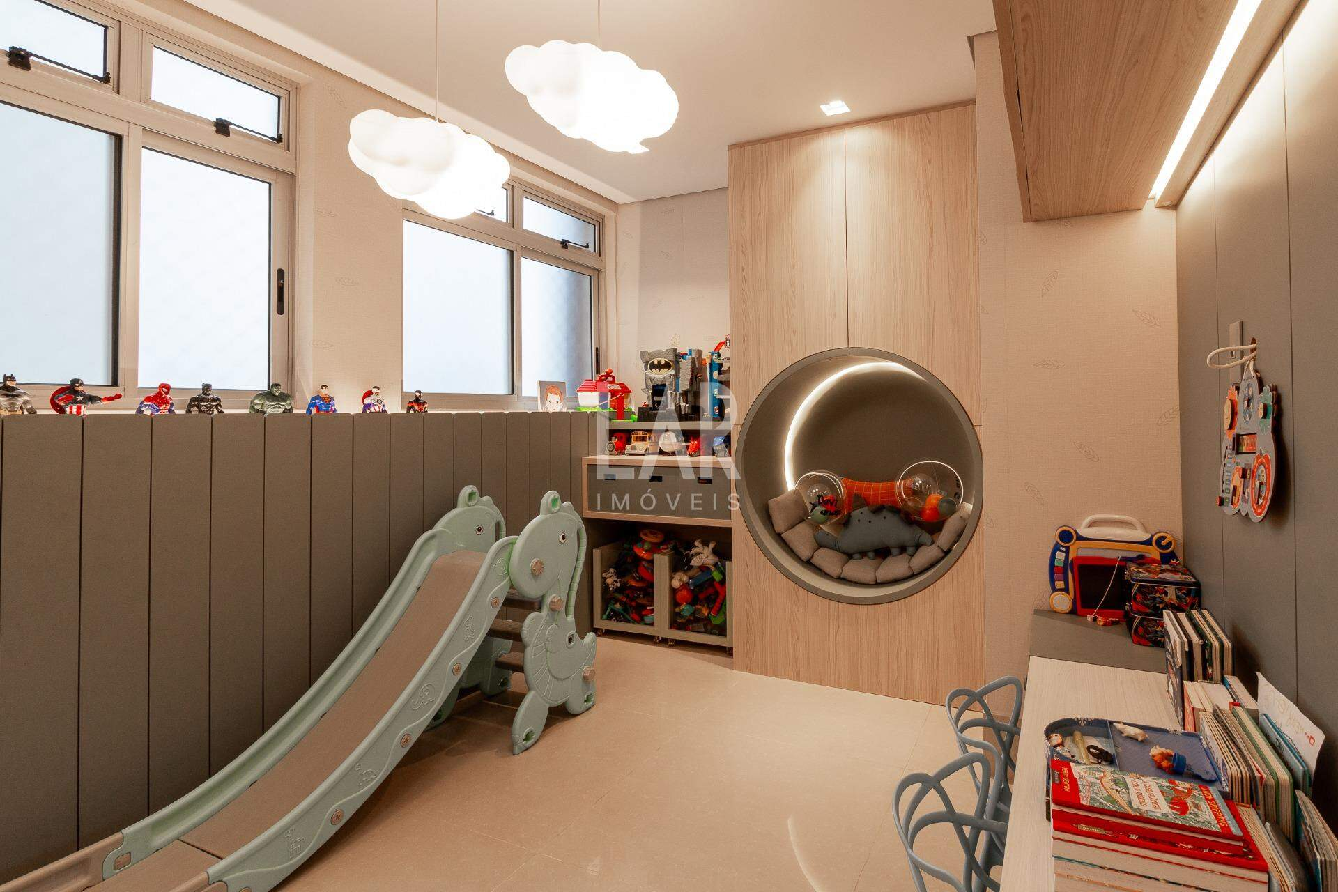 Apartamento de 4 quartos à venda, Buritis, Belo Horizonte - MG