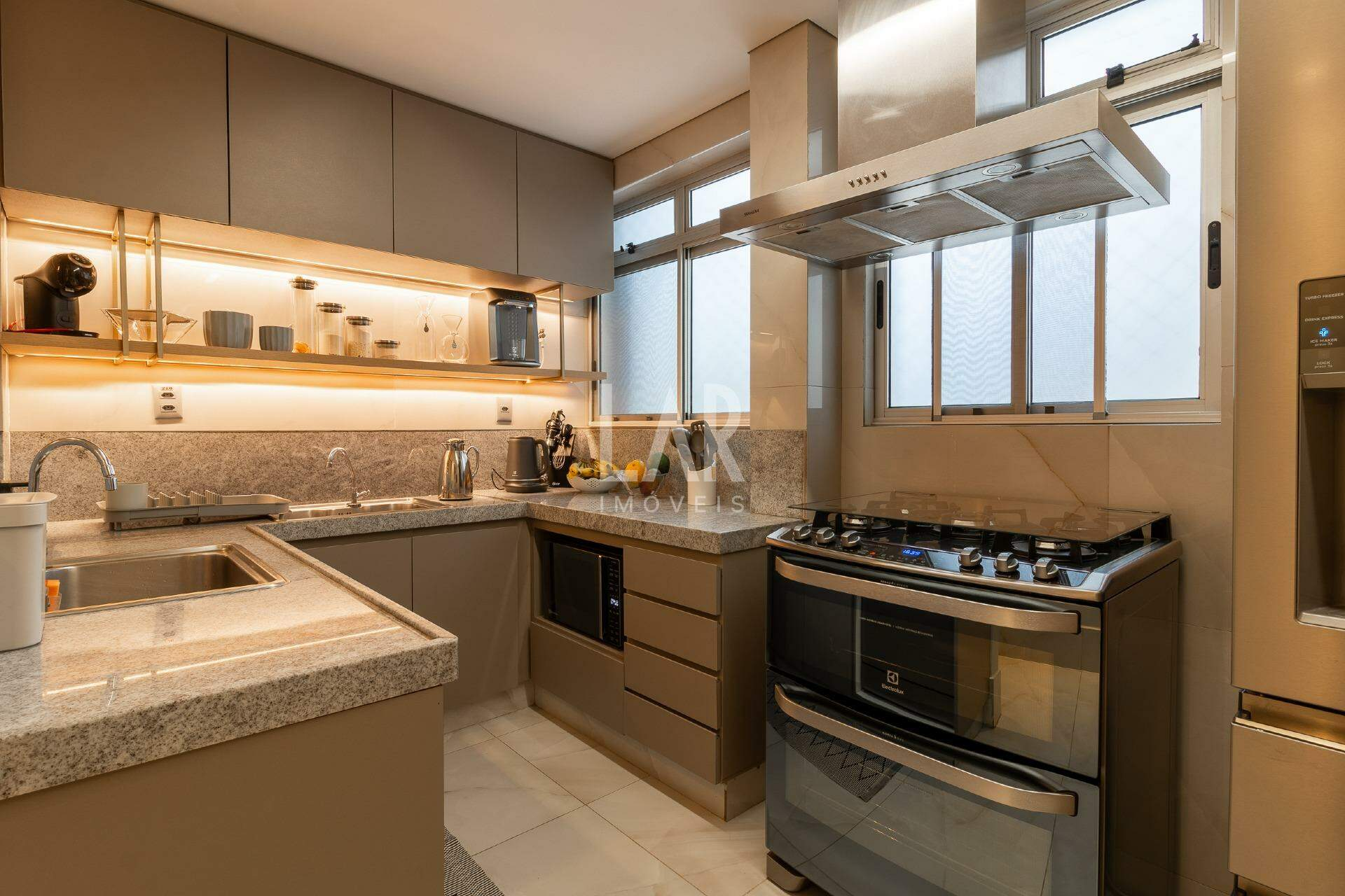 Apartamento de 4 quartos à venda, Buritis, Belo Horizonte - MG