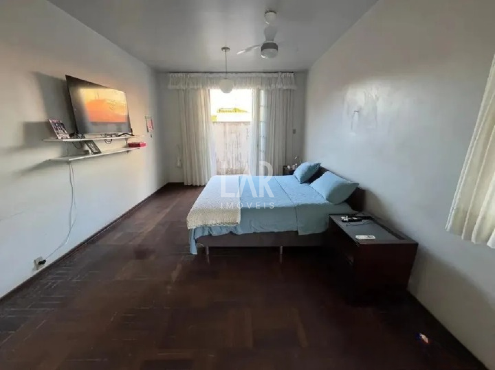 Casa de 5 quartos para alugar, Cidade Jardim, Belo Horizonte - MG
