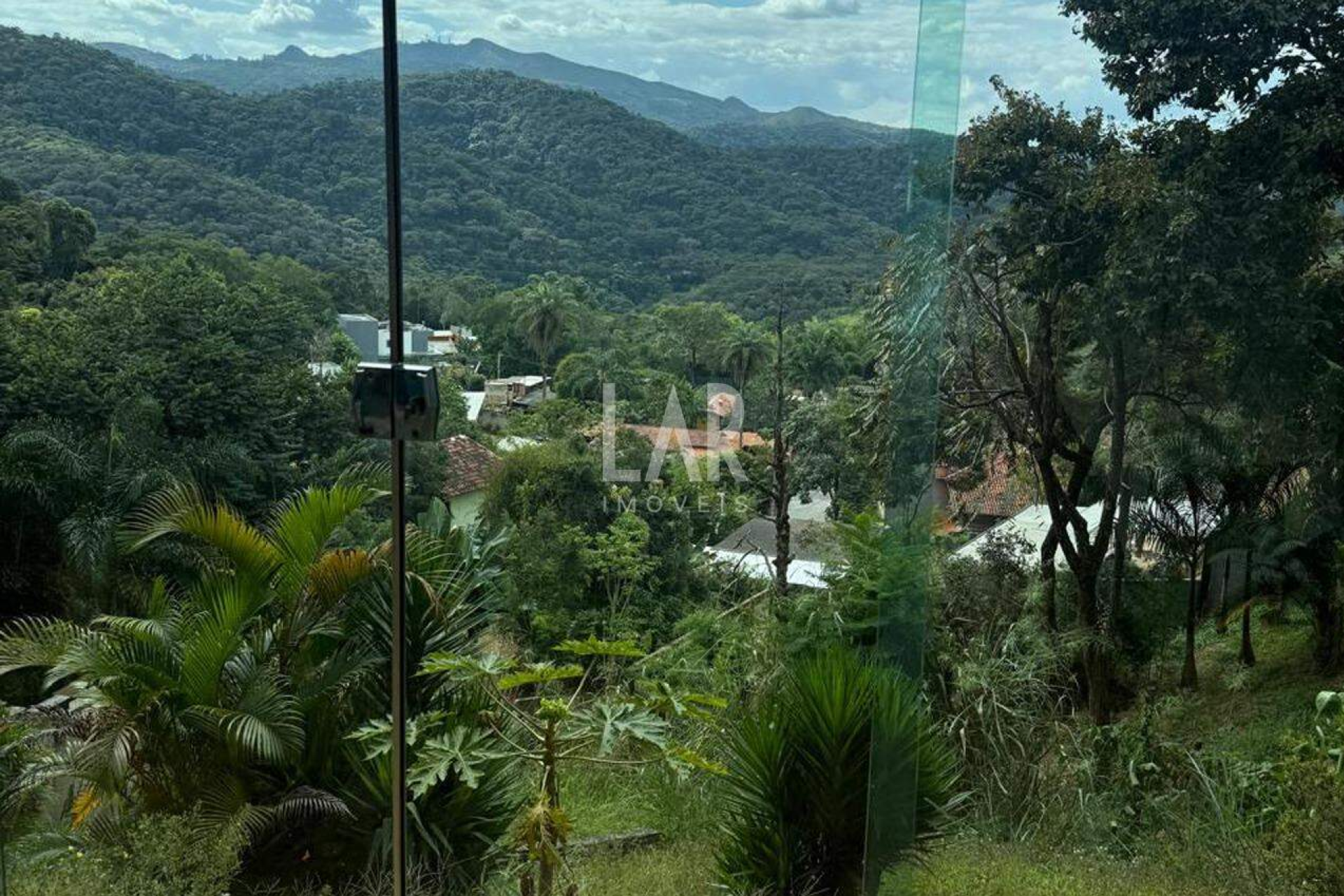 Casa em Condomínio de 3 quartos à venda, Ouro Velho Mansões, Nova Lima - MG