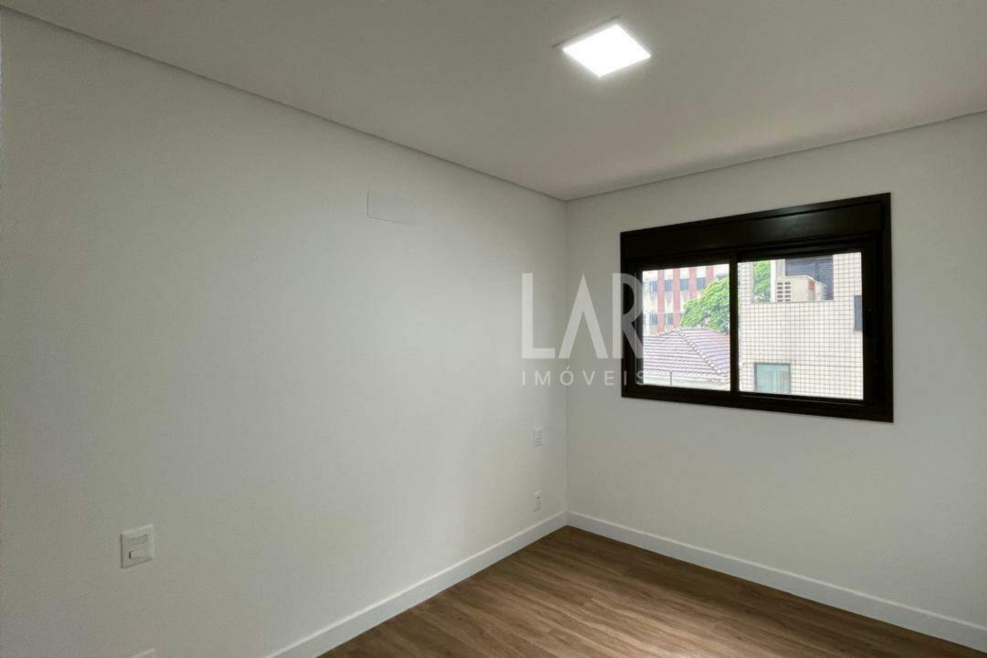Apartamento de 2 quartos para alugar, Lourdes, Belo Horizonte - MG
