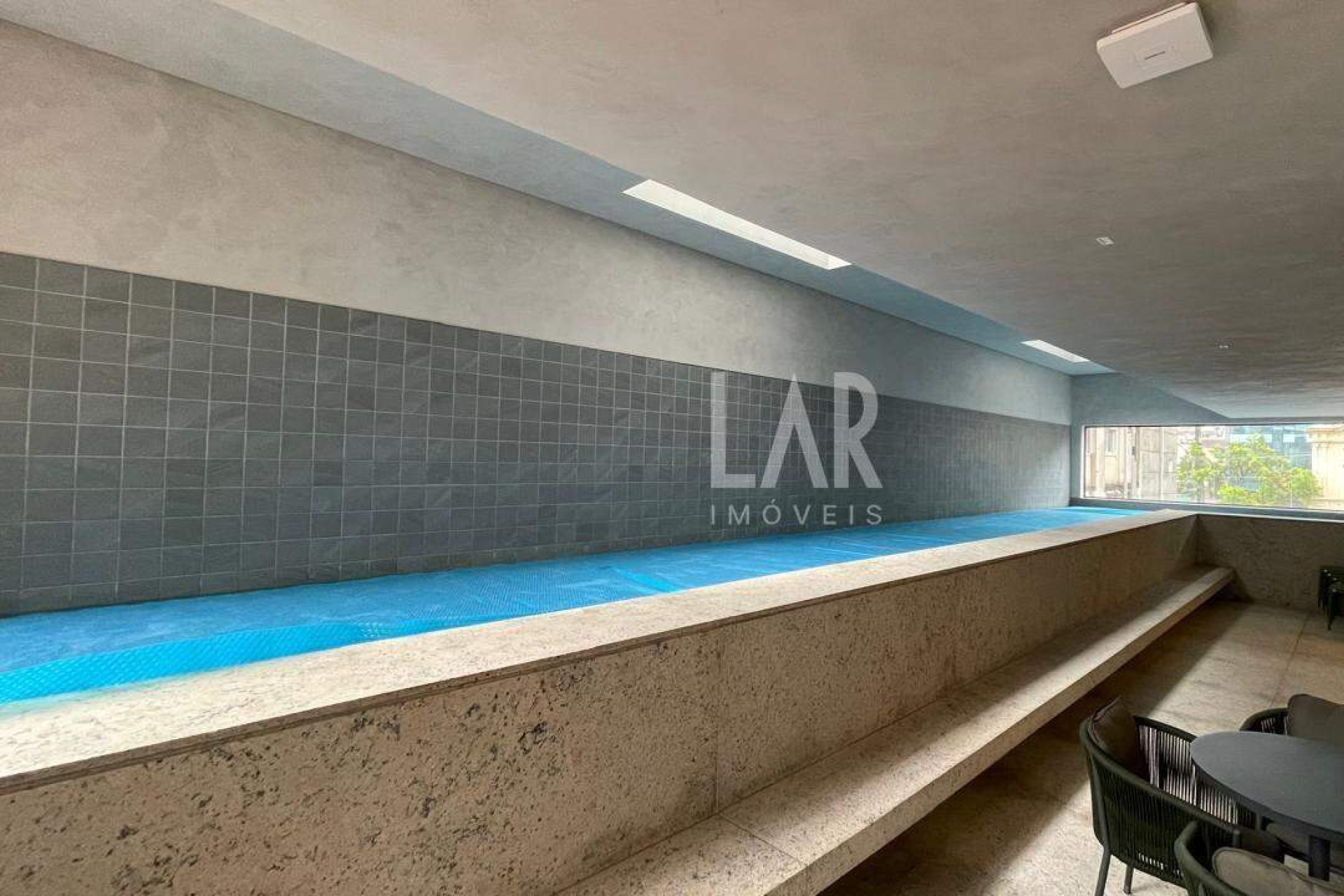 Apartamento de 2 quartos para alugar, Lourdes, Belo Horizonte - MG