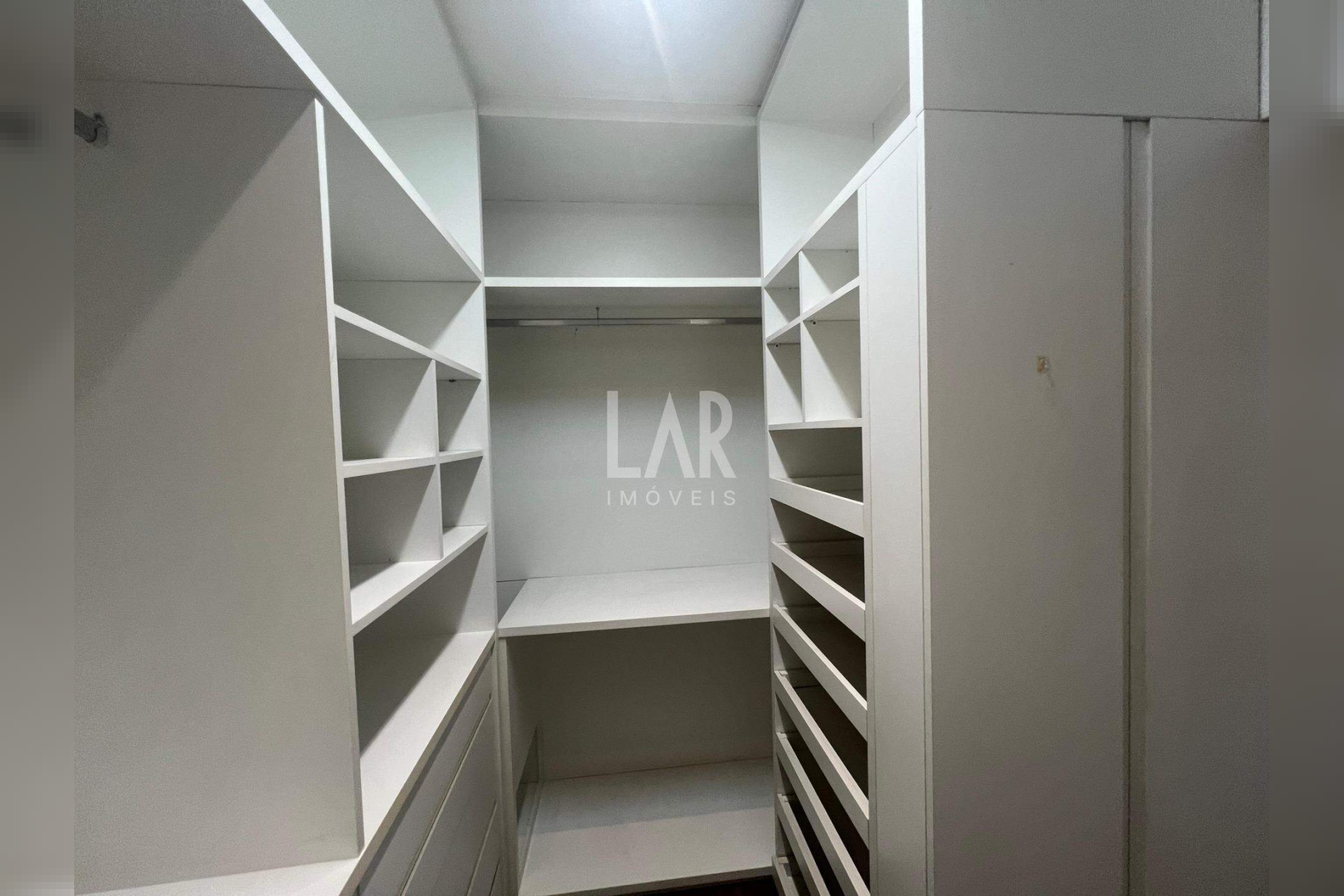 Apartamento de 4 quartos à venda, Santo Agostinho, Belo Horizonte - MG