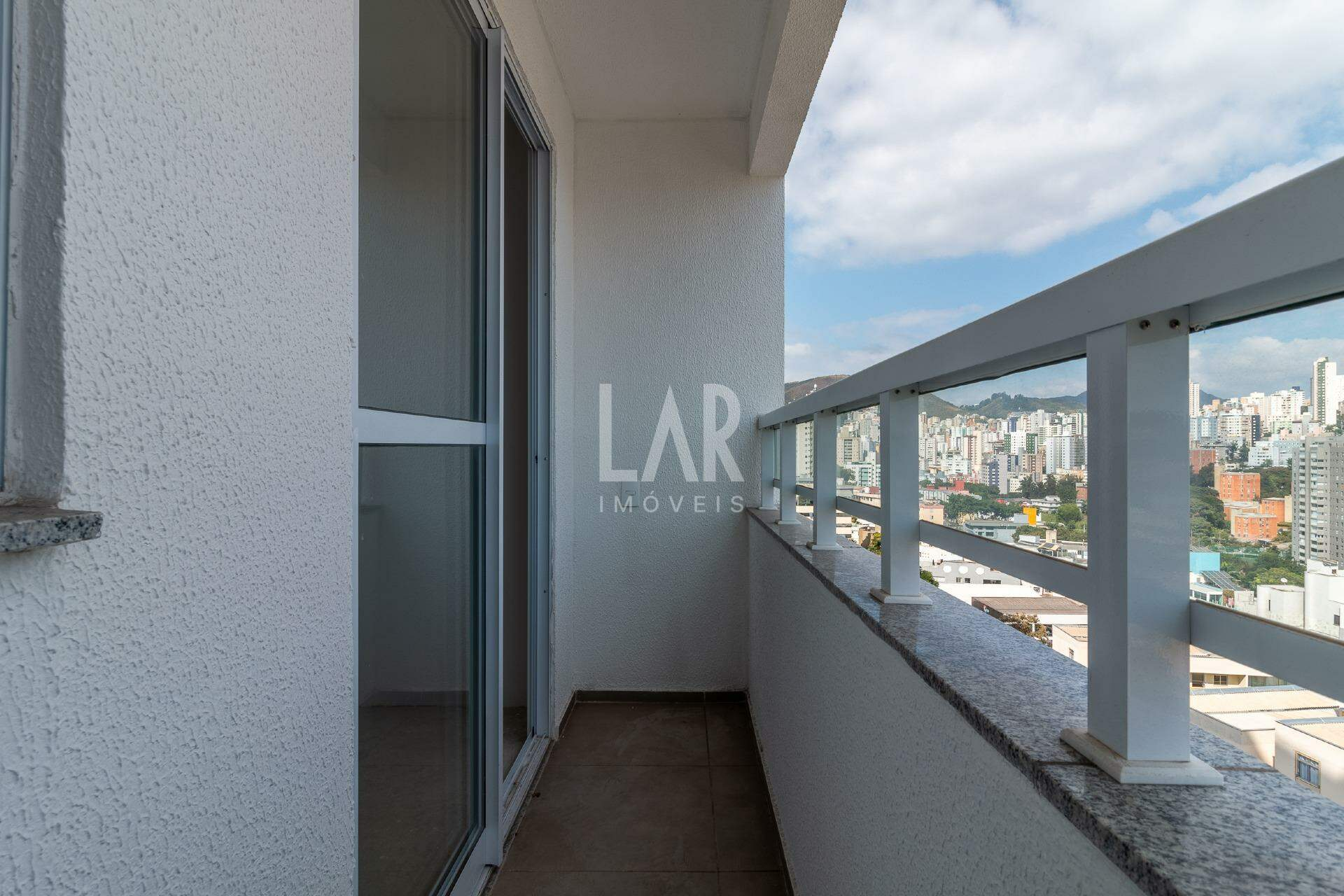 Apartamento de 2 quartos à venda, Estoril, Belo Horizonte - MG