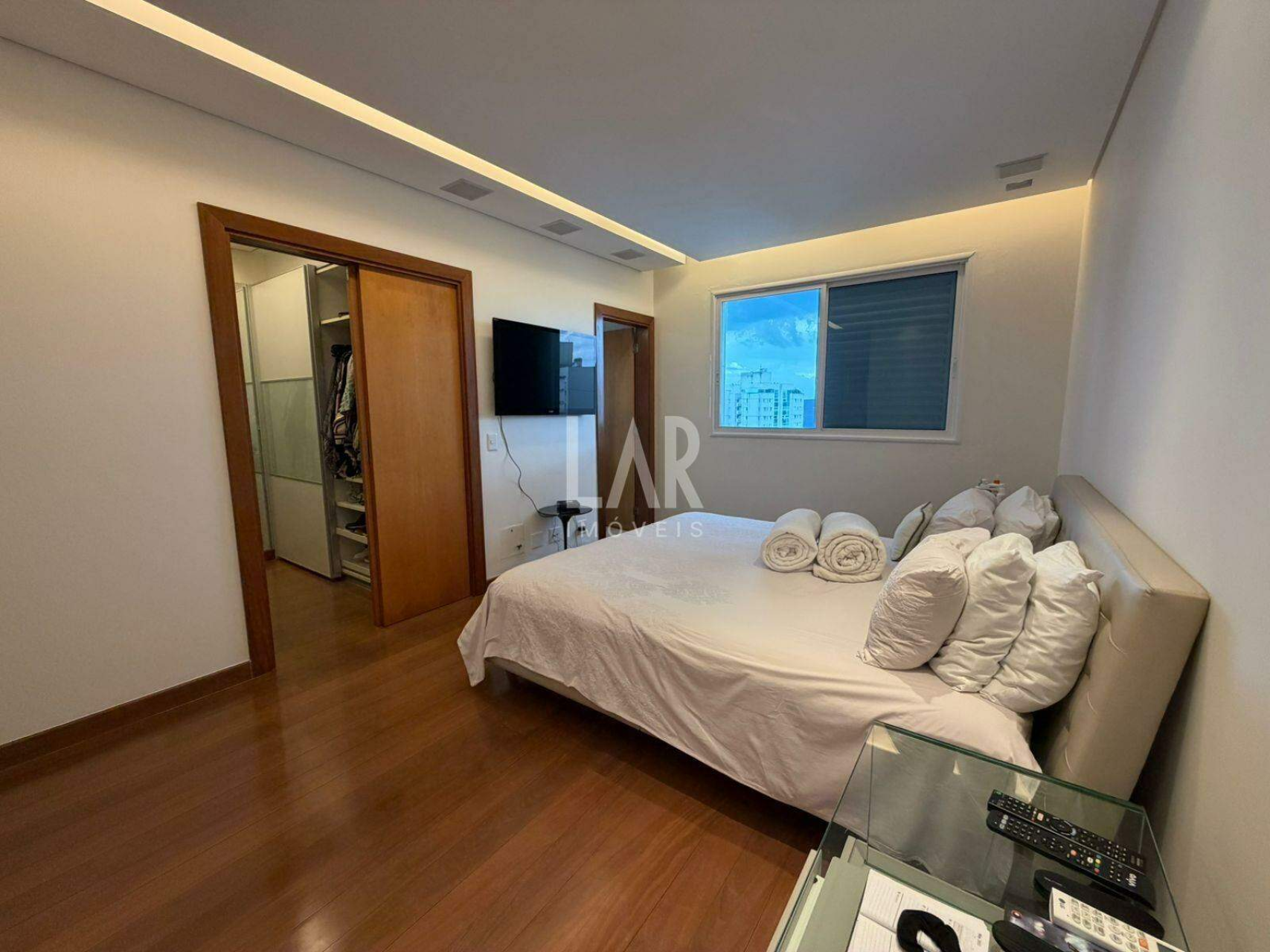 Apartamento de 4 quartos à venda, Vila da Serra, Nova Lima - MG