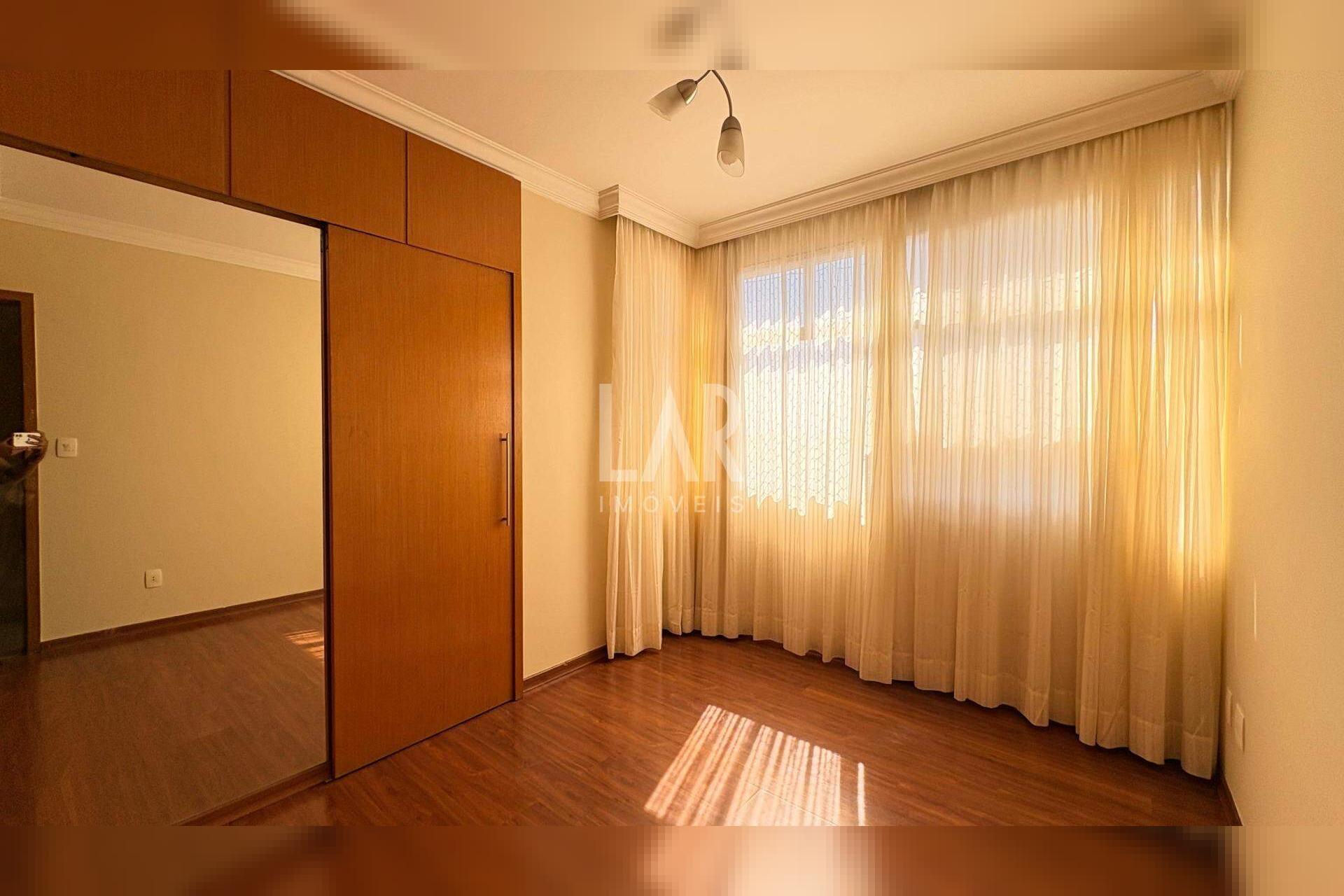 Apartamento de 4 quartos à venda, Barro Preto, Belo Horizonte - MG