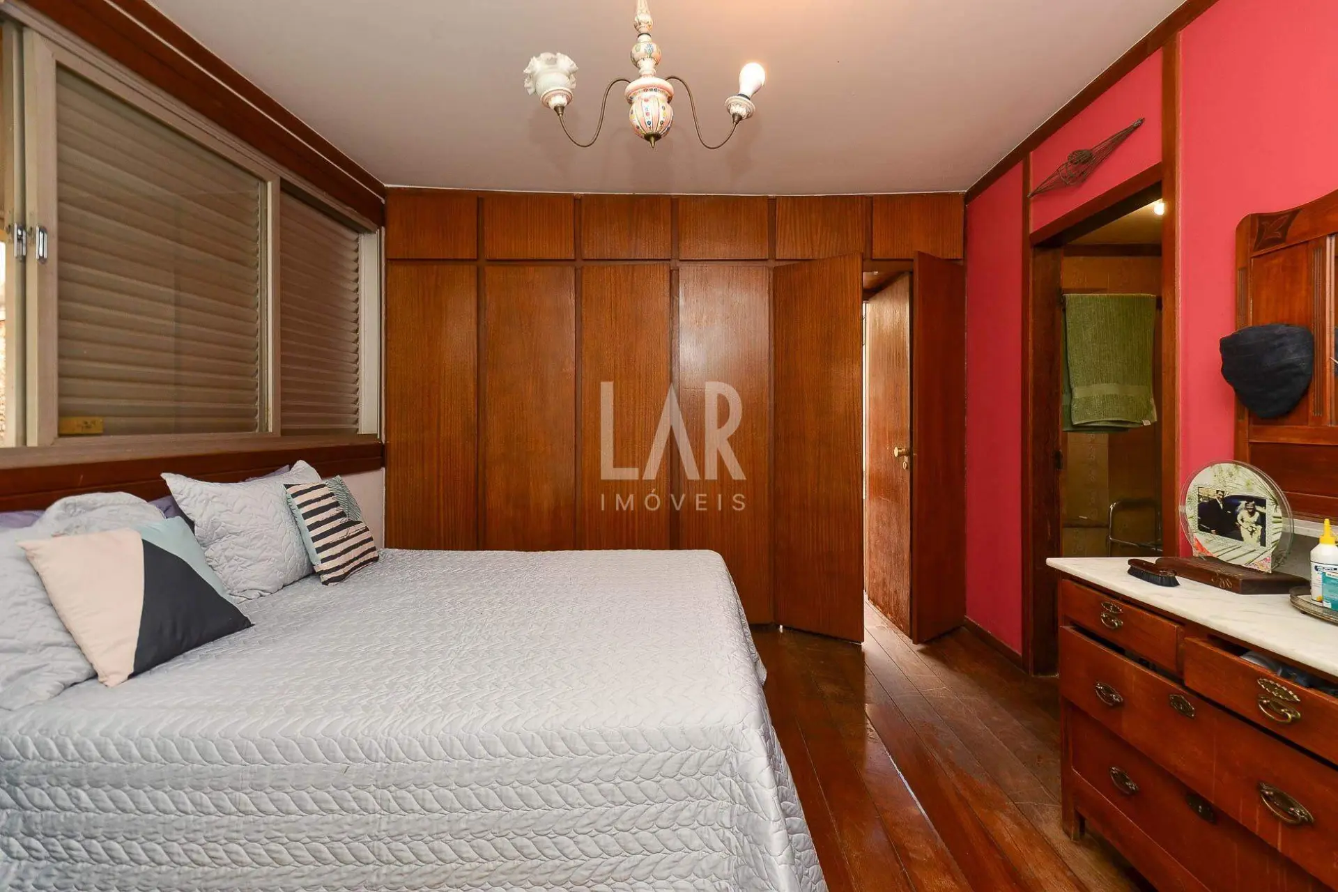 Casa de 4 quartos à venda, São Bento, Belo Horizonte - MG