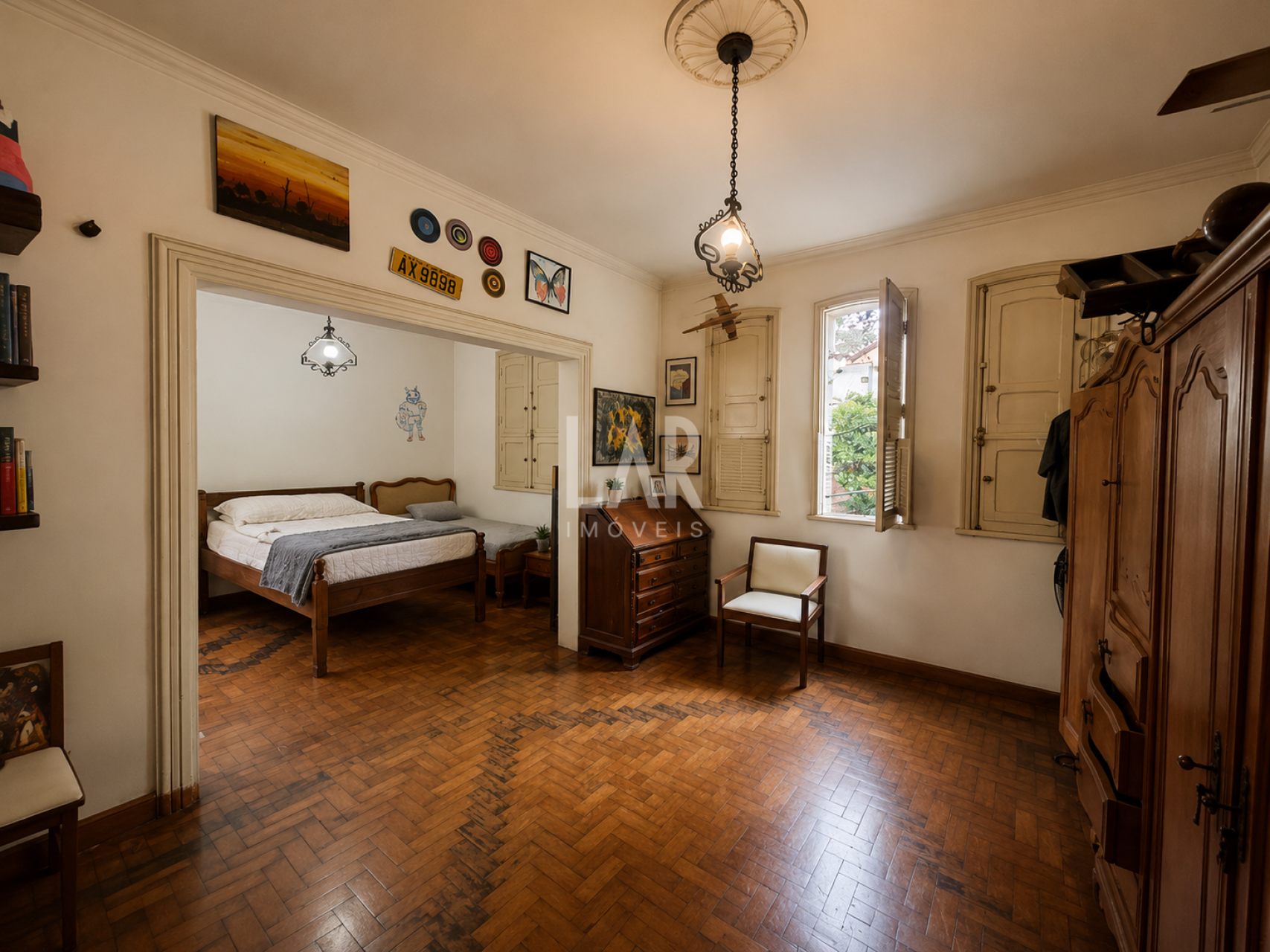 Casa de 4 quartos à venda, Lourdes, Belo Horizonte - MG