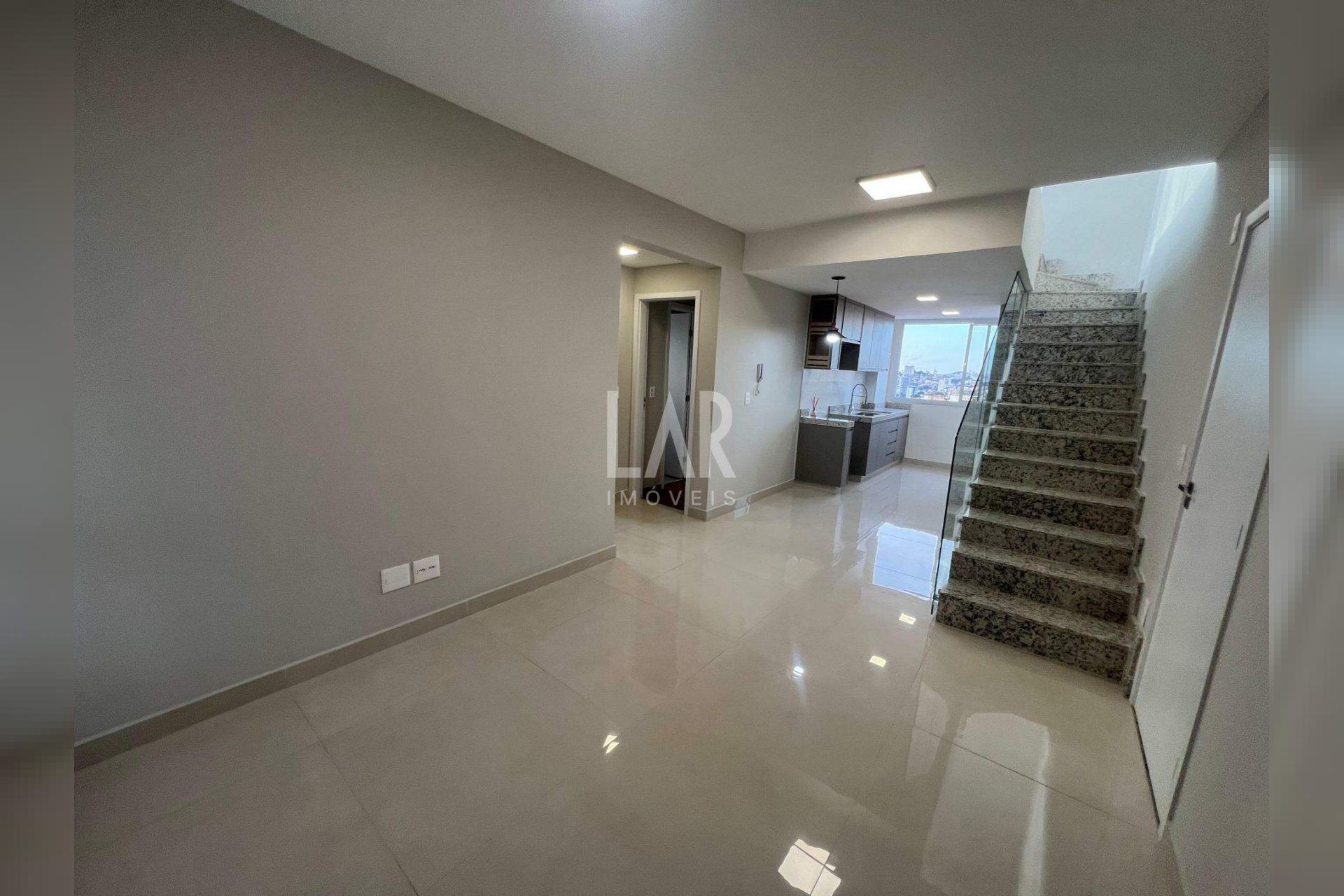 Cobertura de 2 quartos à venda, Santa Efigênia, Belo Horizonte - MG