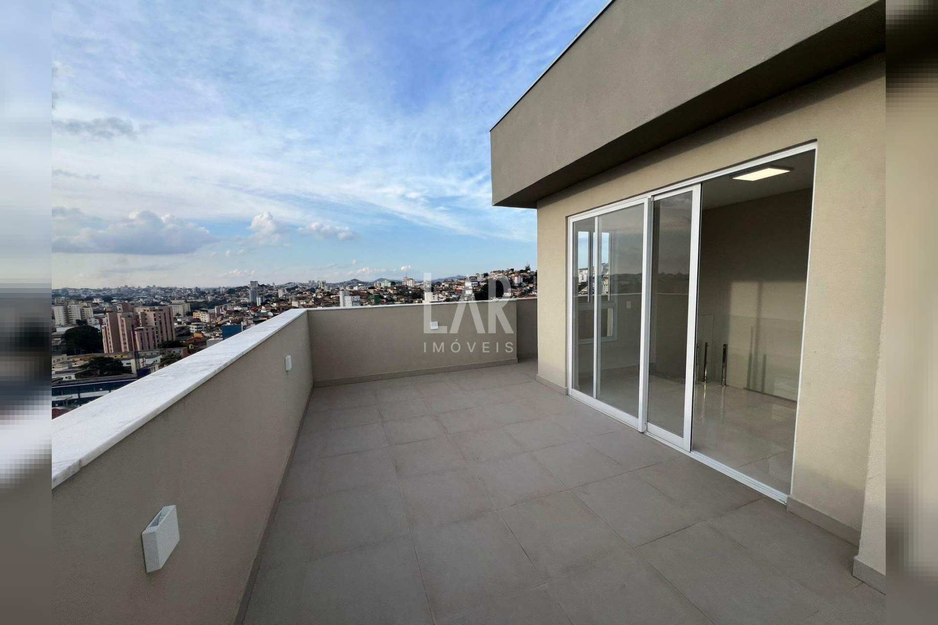 Cobertura de 2 quartos à venda, Santa Efigênia, Belo Horizonte - MG