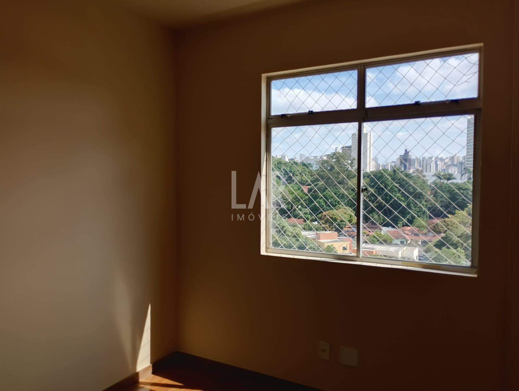 Apartamento de 3 quartos à venda, Santa Efigênia, Belo Horizonte - MG