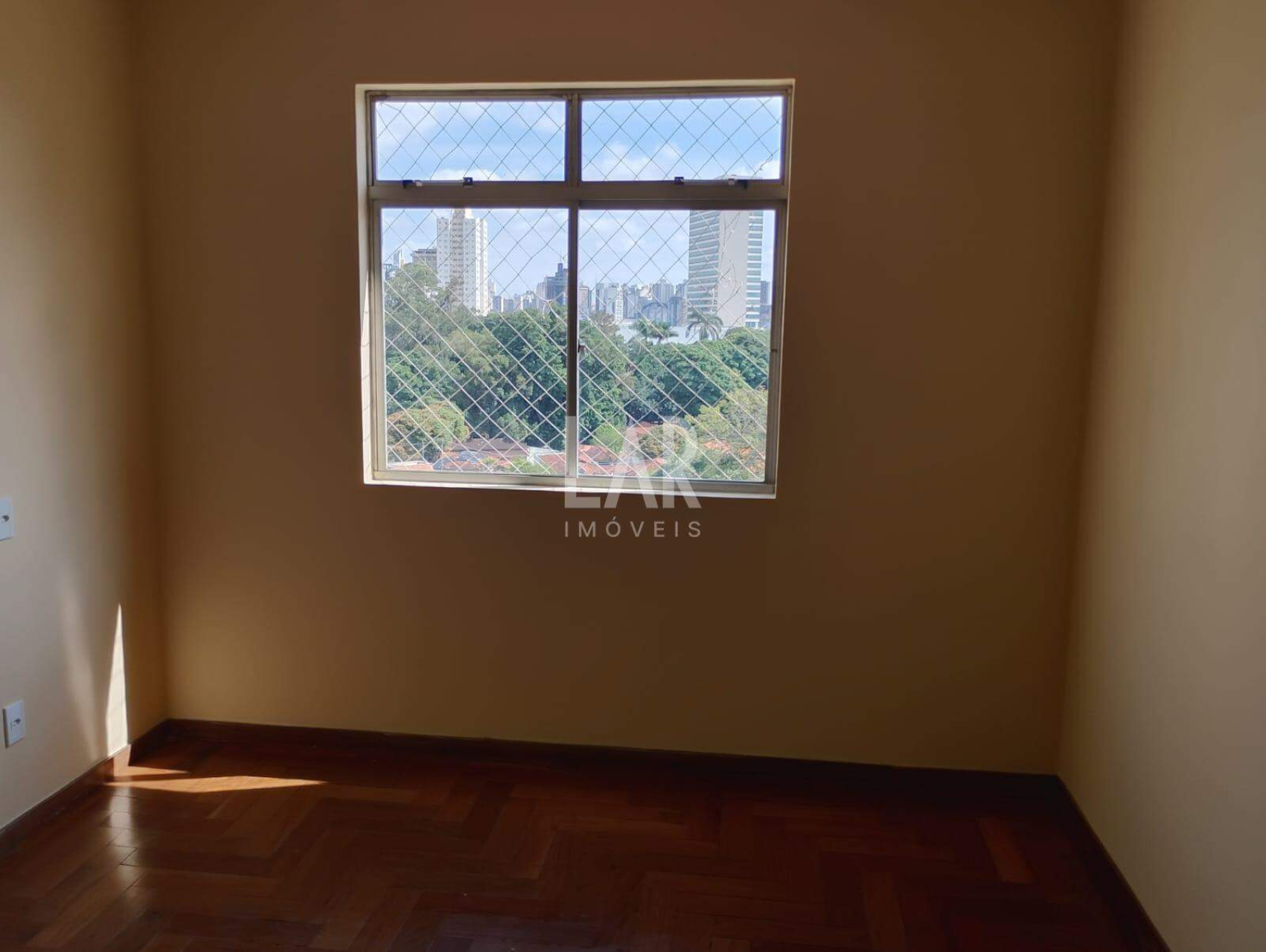 Apartamento de 3 quartos à venda, Santa Efigênia, Belo Horizonte - MG