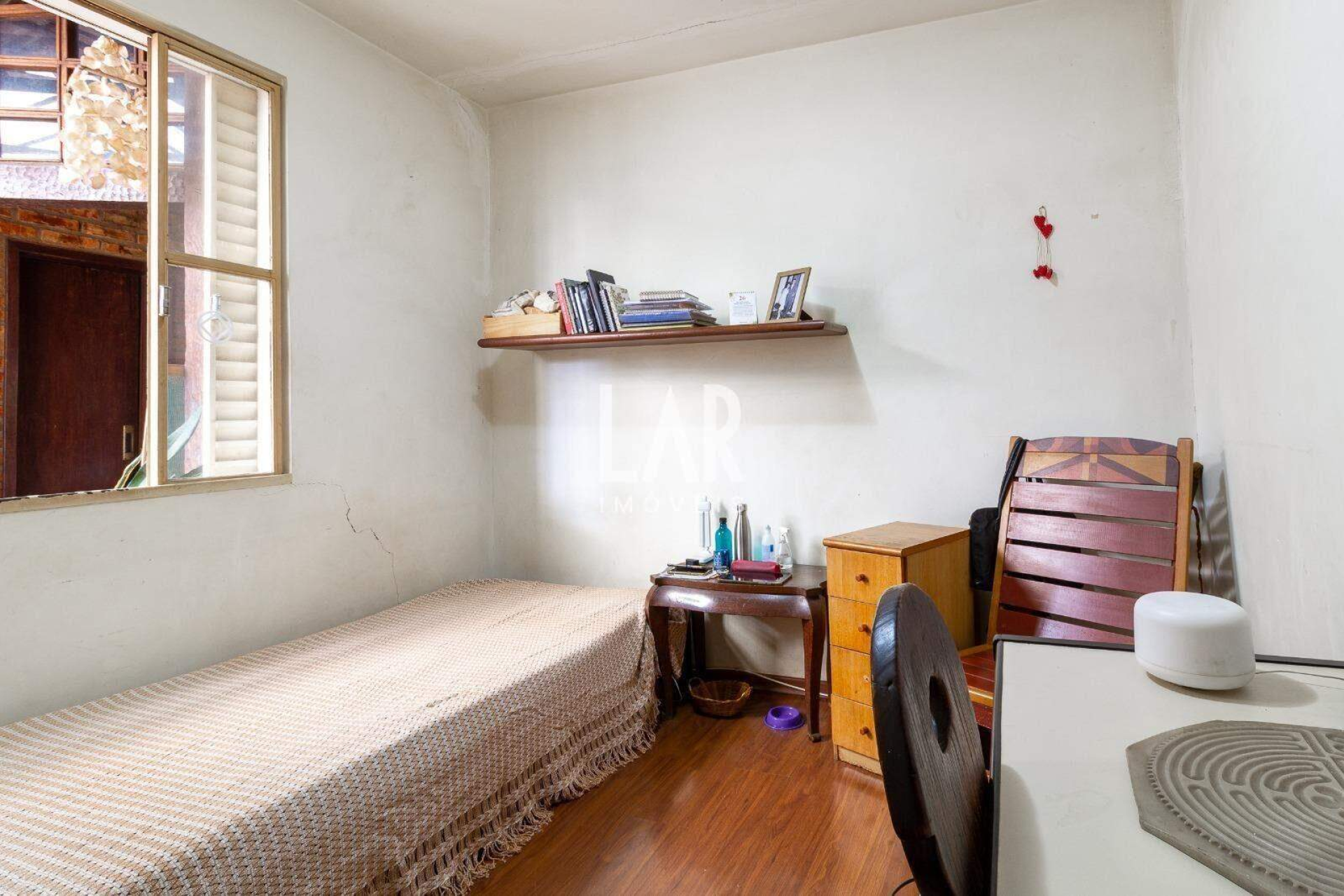 Casa de 5 quartos à venda, Santa Lúcia, Belo Horizonte - MG
