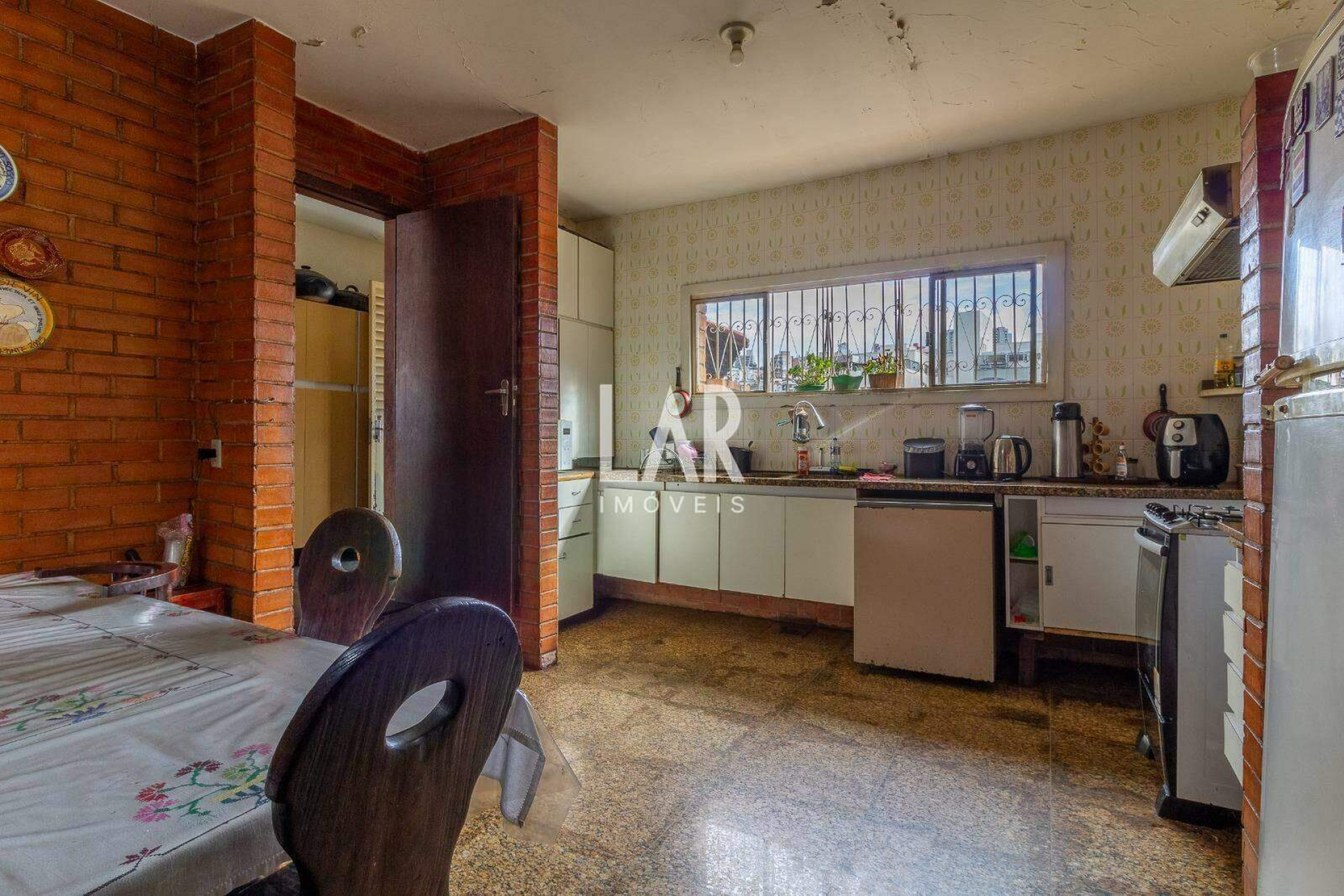 Casa de 5 quartos à venda, Santa Lúcia, Belo Horizonte - MG