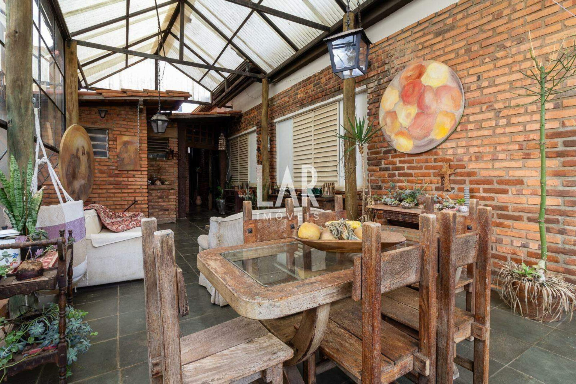 Casa de 5 quartos à venda, Santa Lúcia, Belo Horizonte - MG