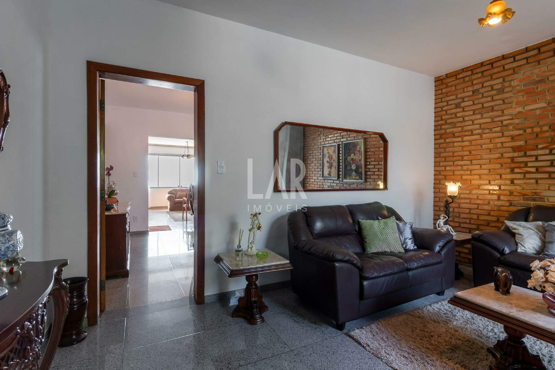 Casa de 5 quartos à venda, Santa Lúcia, Belo Horizonte - MG