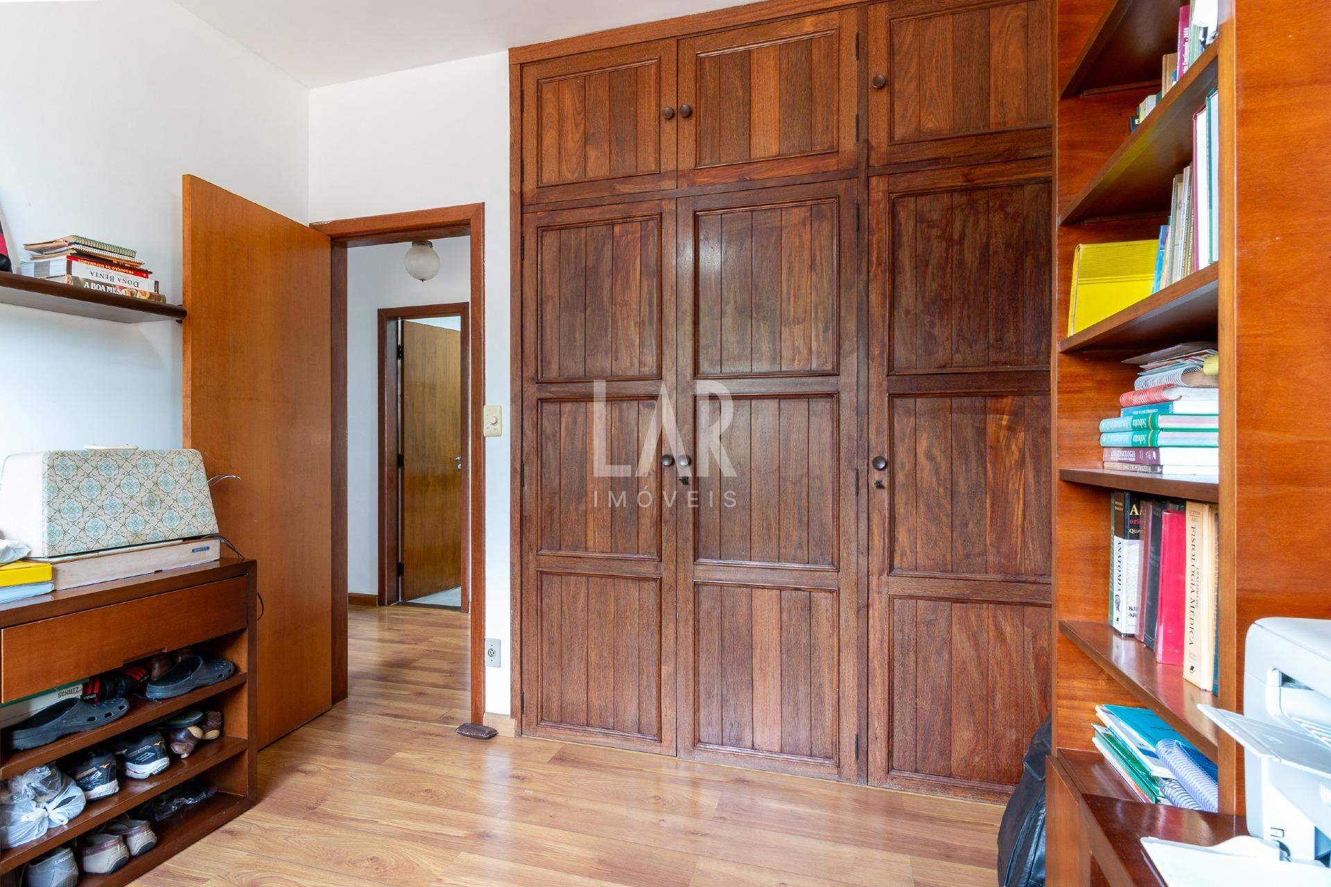 Casa de 5 quartos à venda, Santa Lúcia, Belo Horizonte - MG