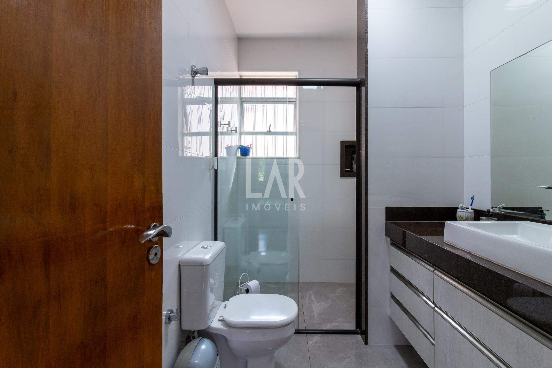 Casa de 5 quartos à venda, Santa Lúcia, Belo Horizonte - MG