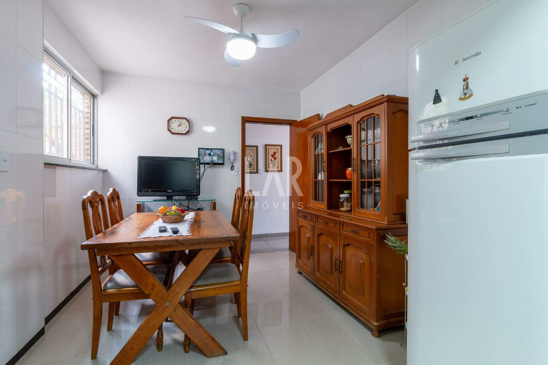 Casa de 5 quartos à venda, Santa Lúcia, Belo Horizonte - MG