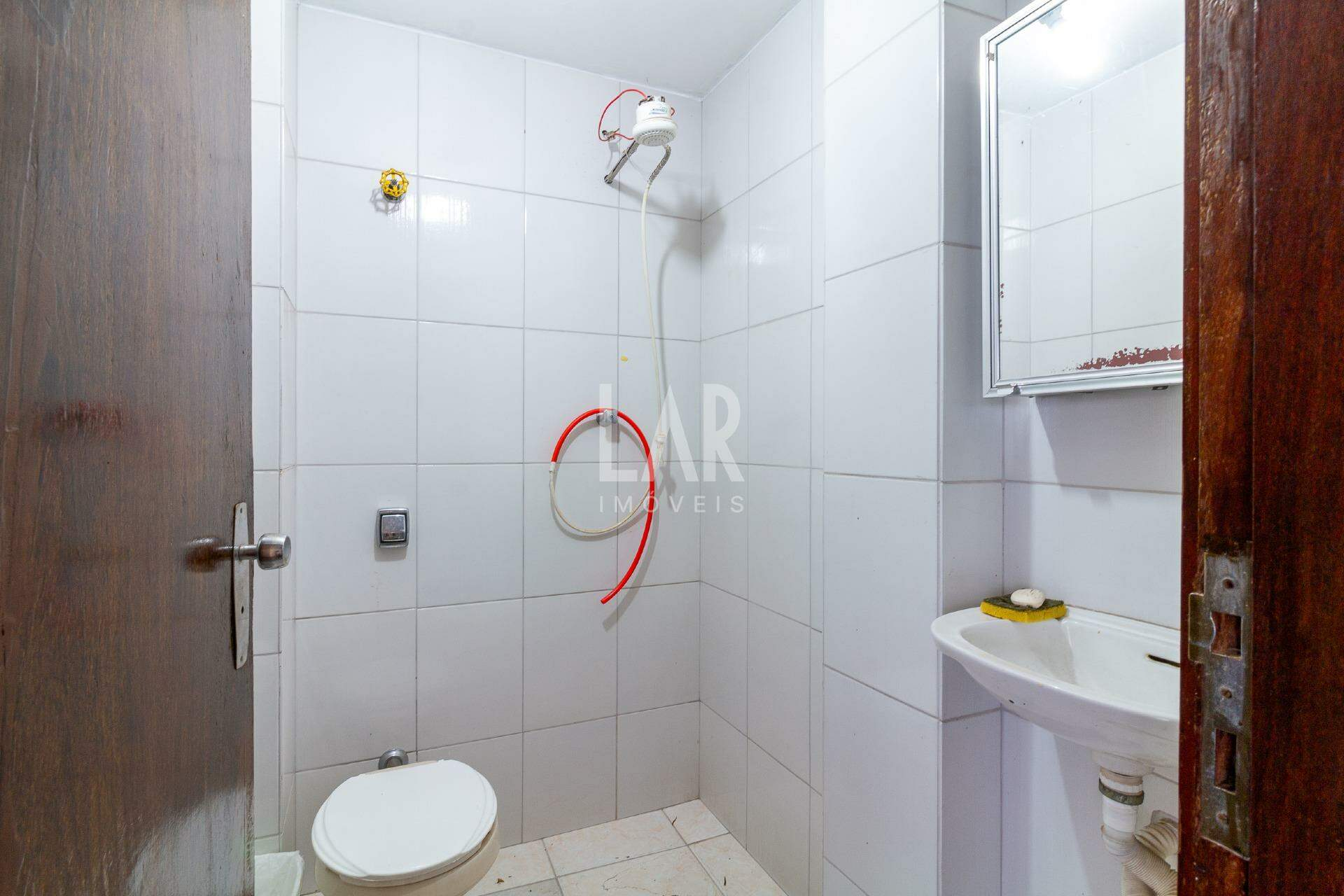 Casa de 5 quartos à venda, Santa Lúcia, Belo Horizonte - MG