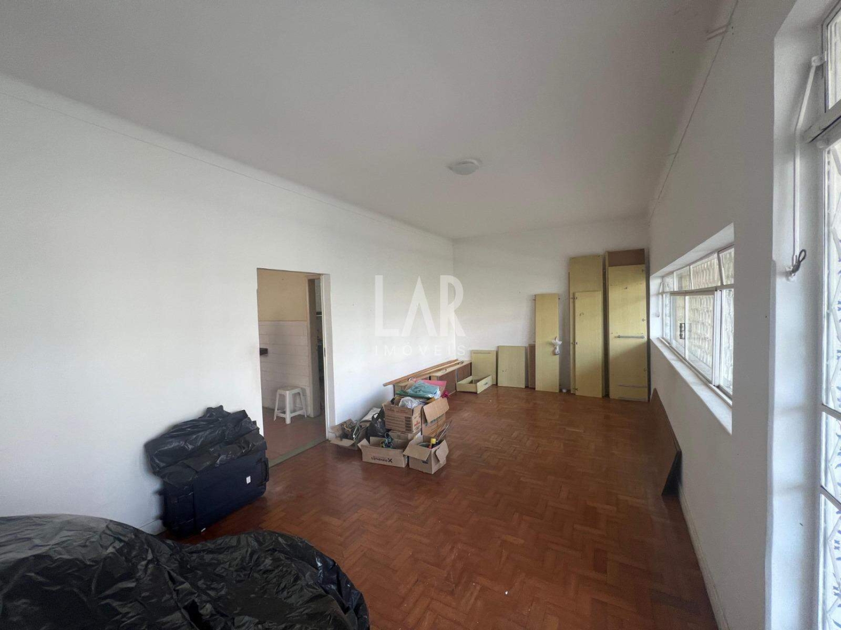 Casa de 3 quartos à venda, Caiçaras, Belo Horizonte - MG