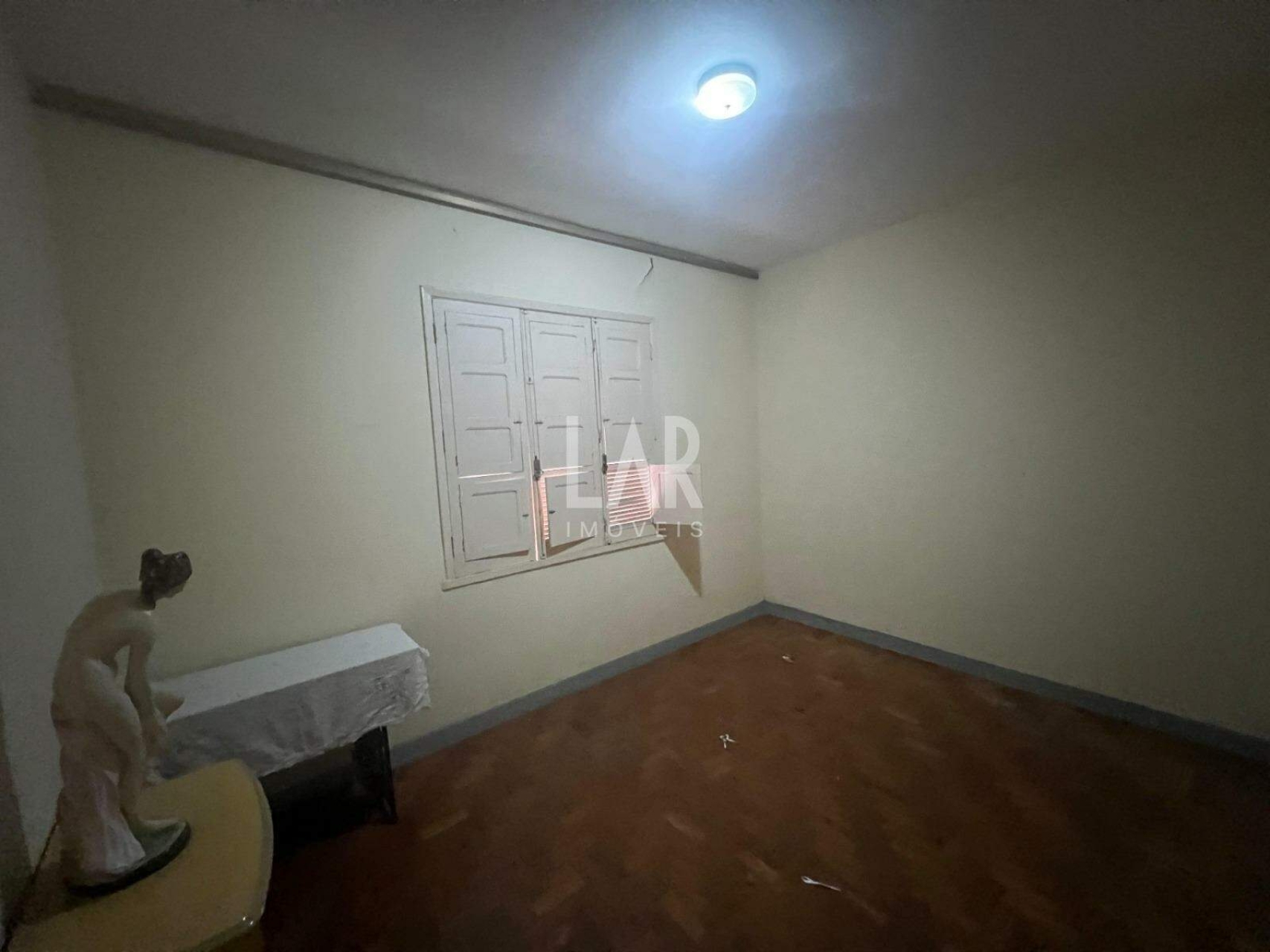 Casa de 3 quartos à venda, Caiçaras, Belo Horizonte - MG