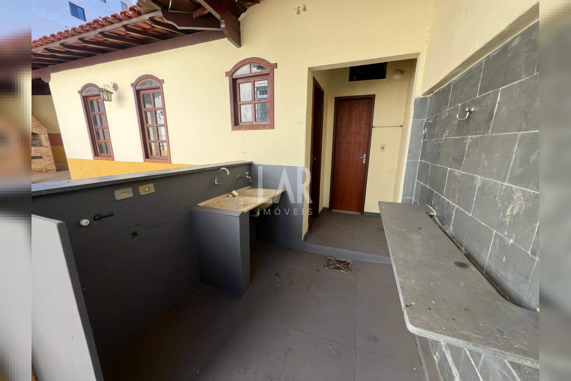 Casa de 4 quartos à venda, Planalto, Belo Horizonte - MG