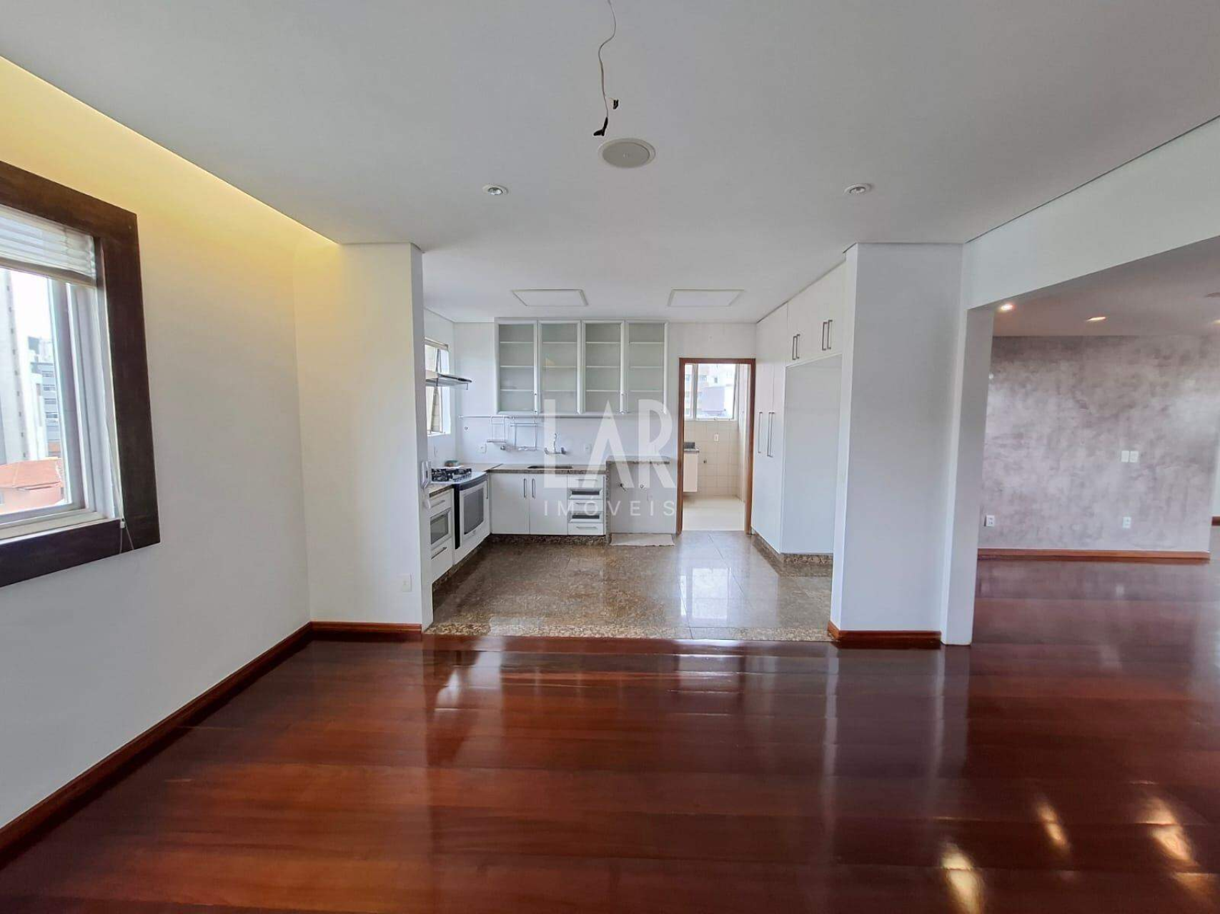 Apartamento de 4 quartos à venda, São Pedro, Belo Horizonte - MG