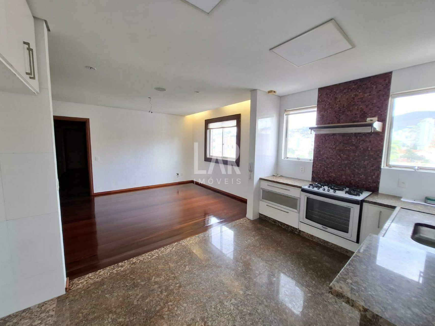 Apartamento de 4 quartos à venda, São Pedro, Belo Horizonte - MG