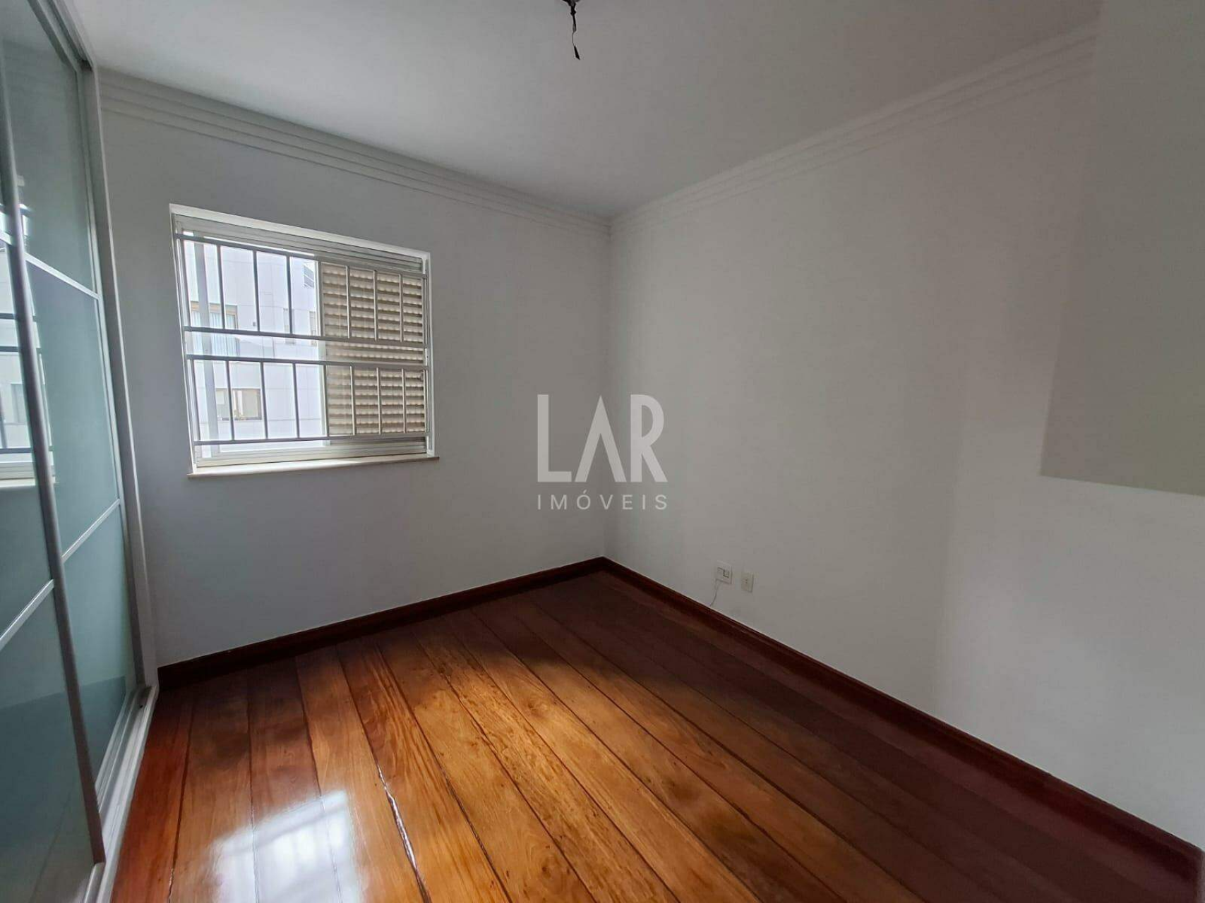 Apartamento de 4 quartos à venda, São Pedro, Belo Horizonte - MG