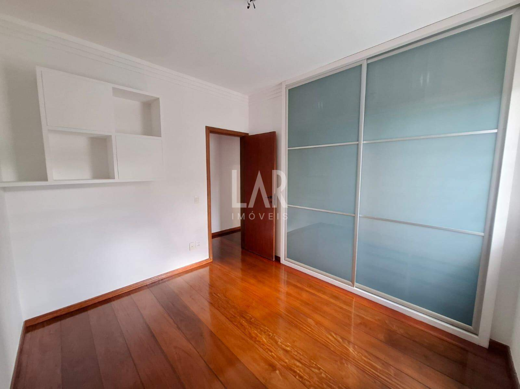 Apartamento de 4 quartos à venda, São Pedro, Belo Horizonte - MG