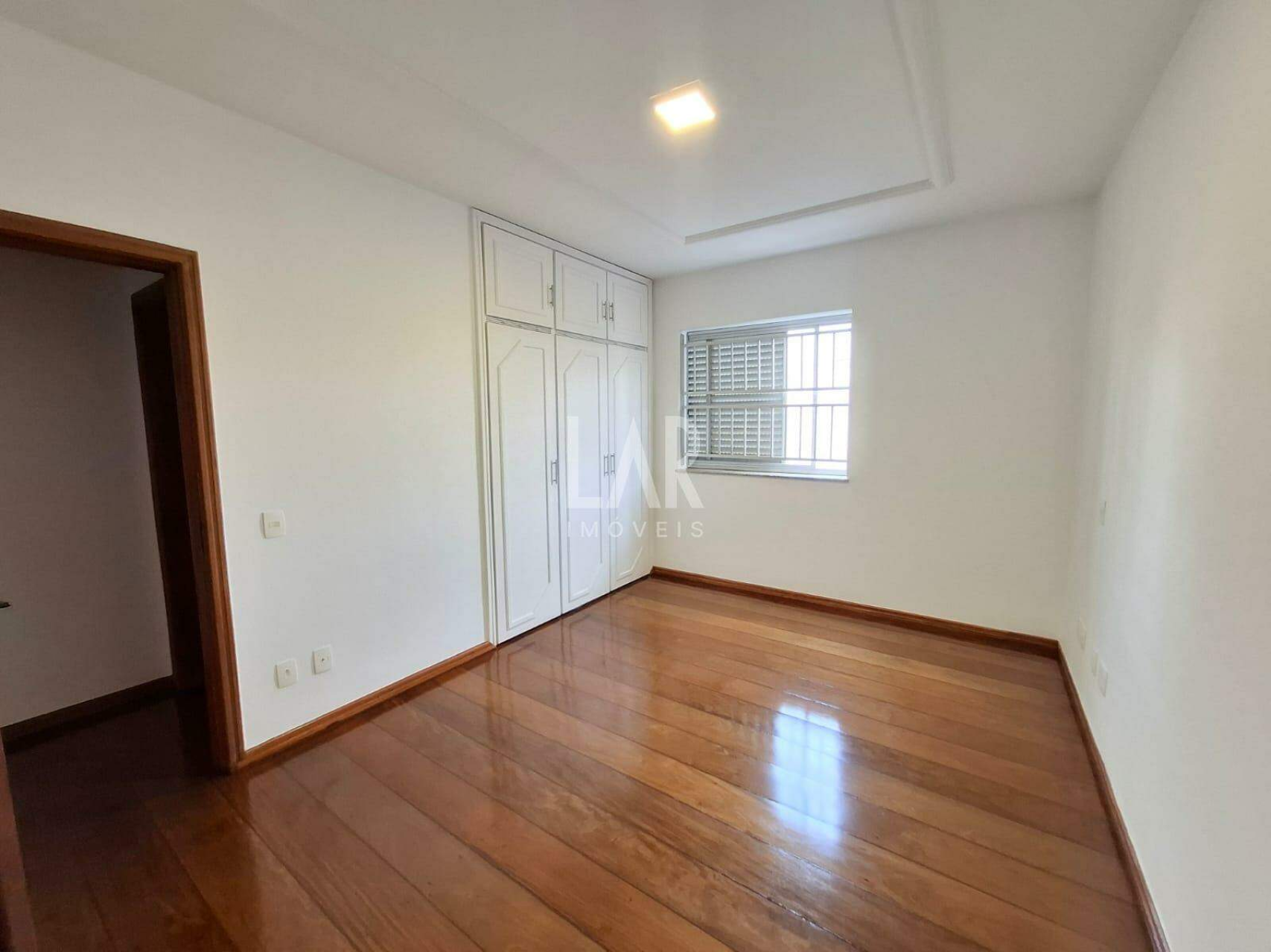 Apartamento de 4 quartos à venda, São Pedro, Belo Horizonte - MG