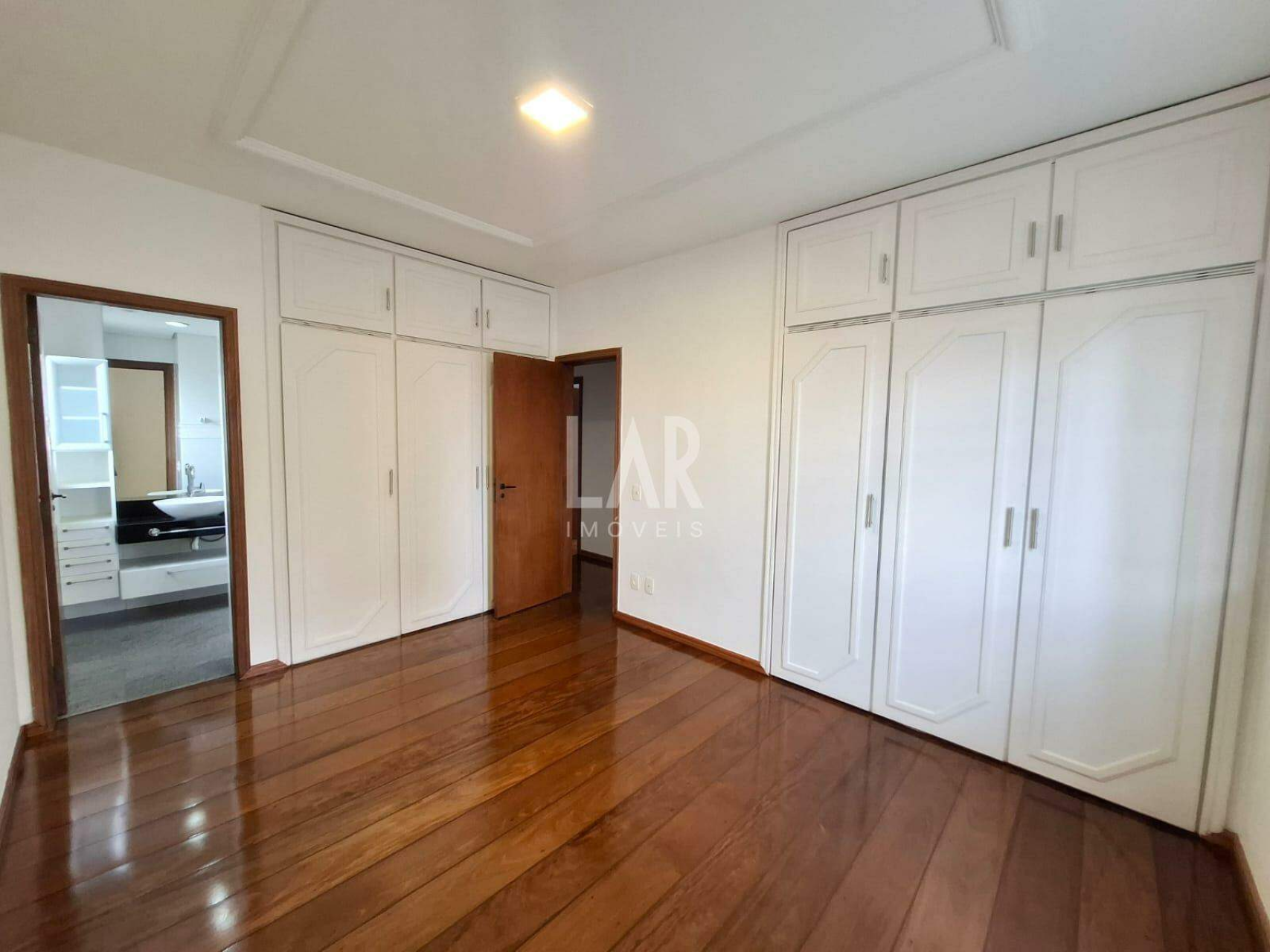 Apartamento de 4 quartos à venda, São Pedro, Belo Horizonte - MG